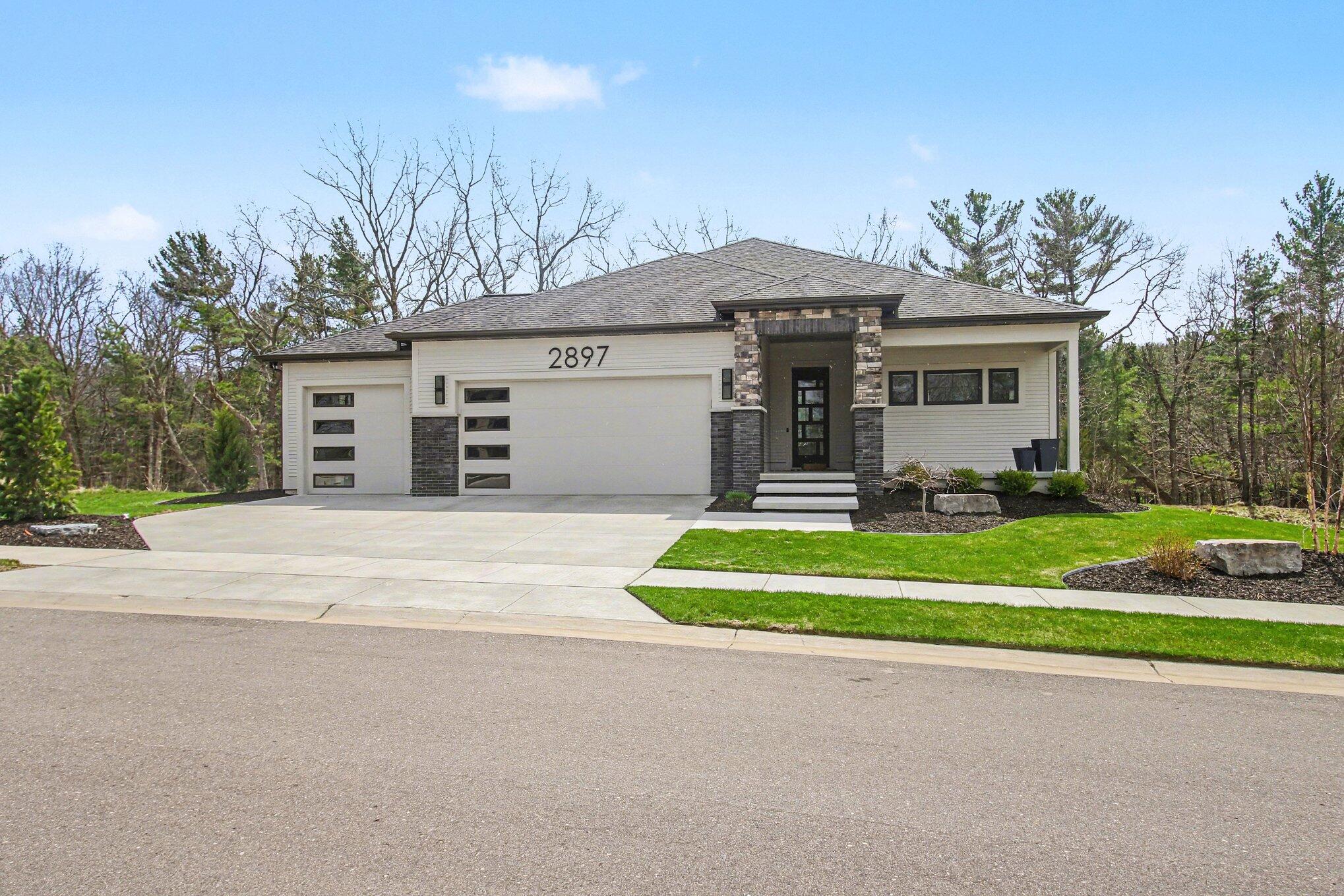 2897 Duneside Trail Muskegon MI 49441