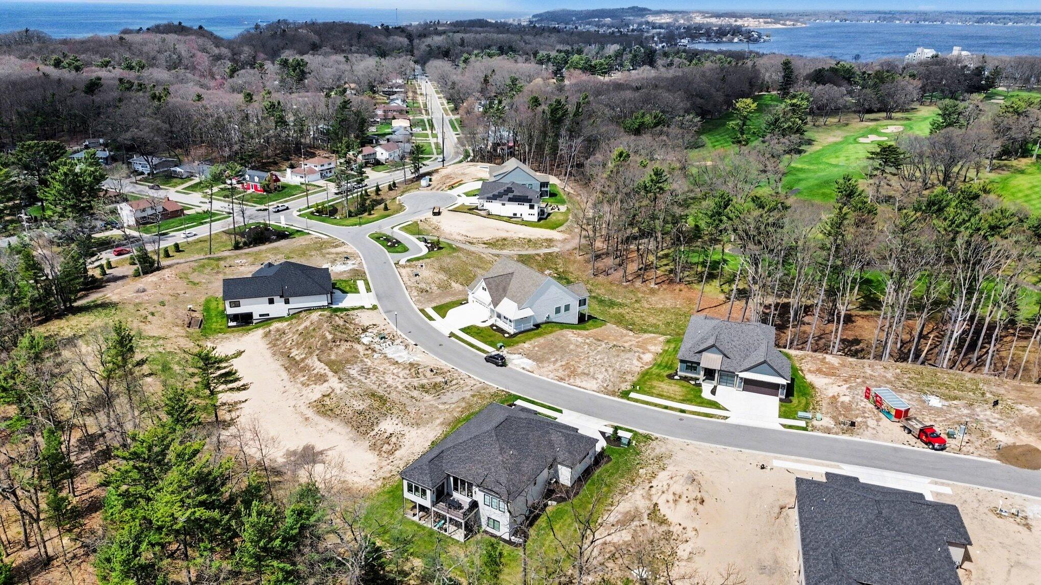 2897 Duneside Trail Muskegon MI 49441