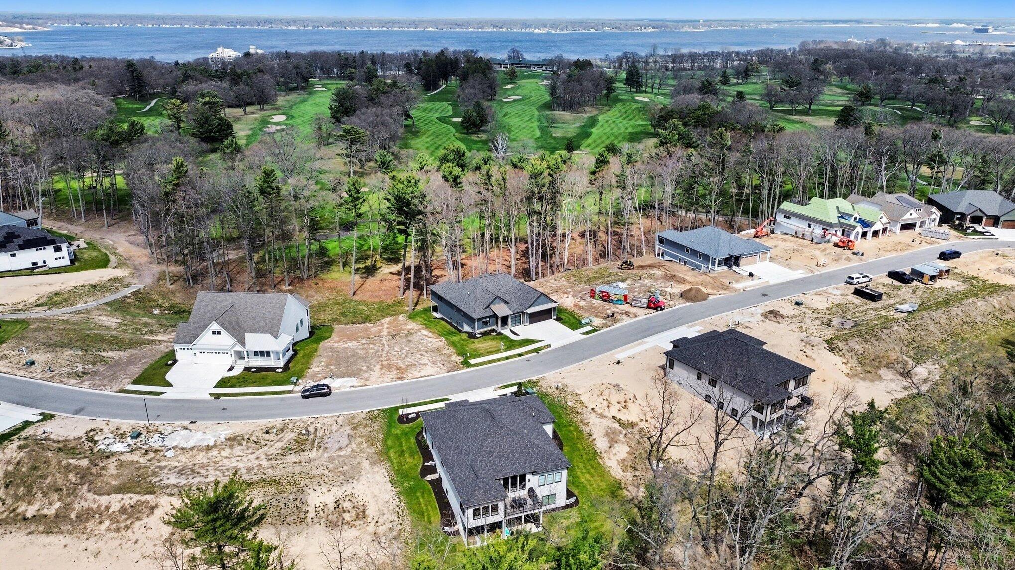 2897 Duneside Trail Muskegon MI 49441