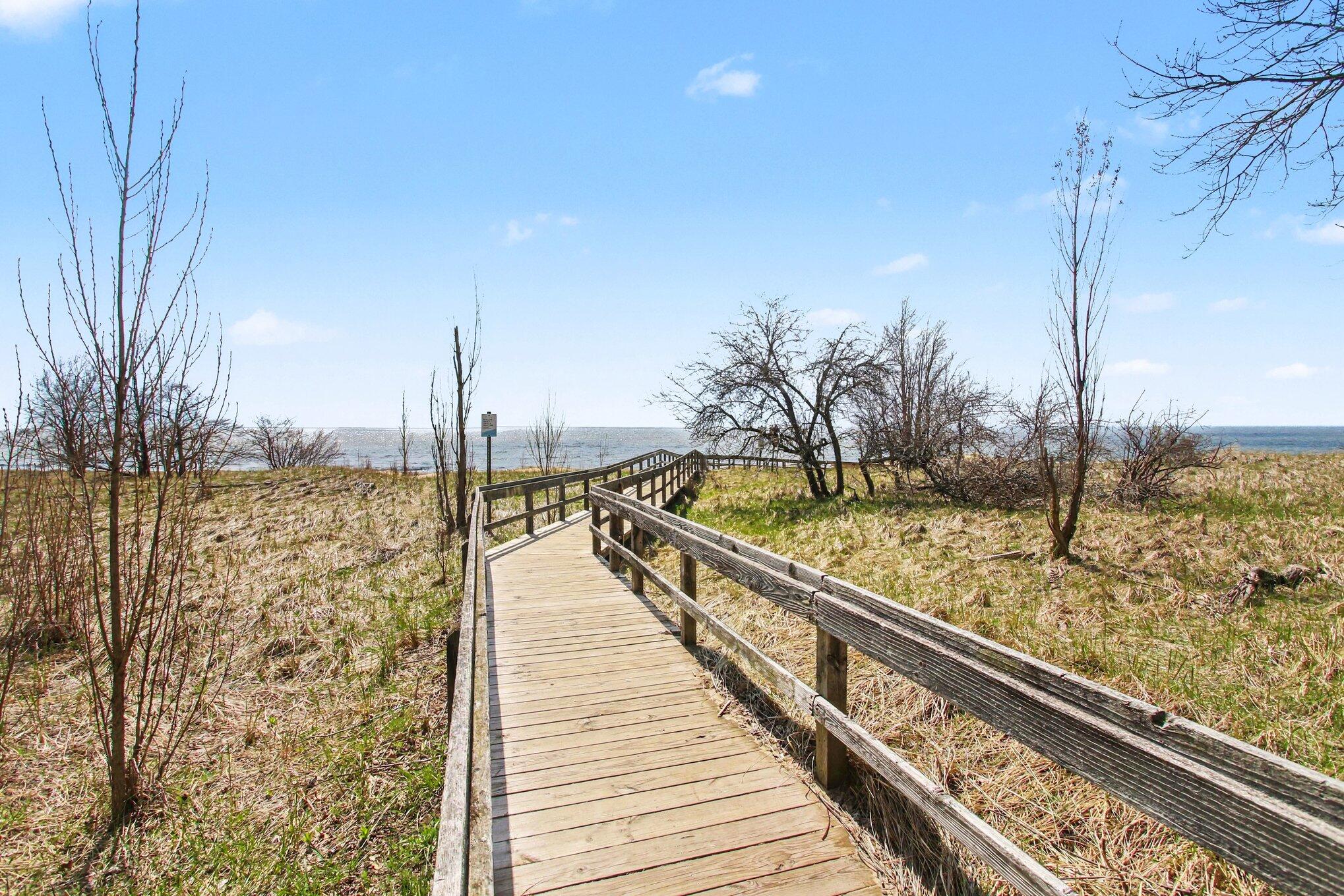 2897 Duneside Trail Muskegon MI 49441