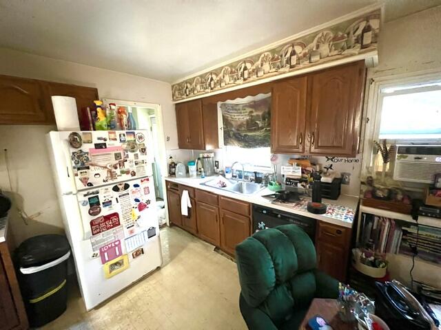 2063 S Manitou Circle Norton Shores MI 49441