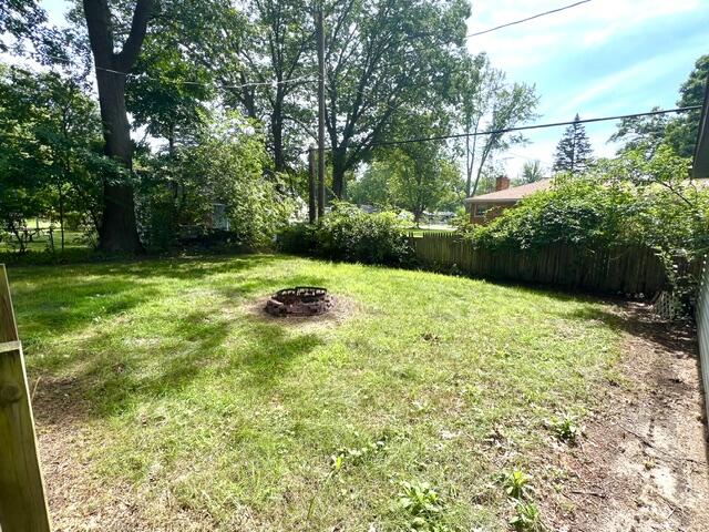 2063 S Manitou Circle Norton Shores MI 49441