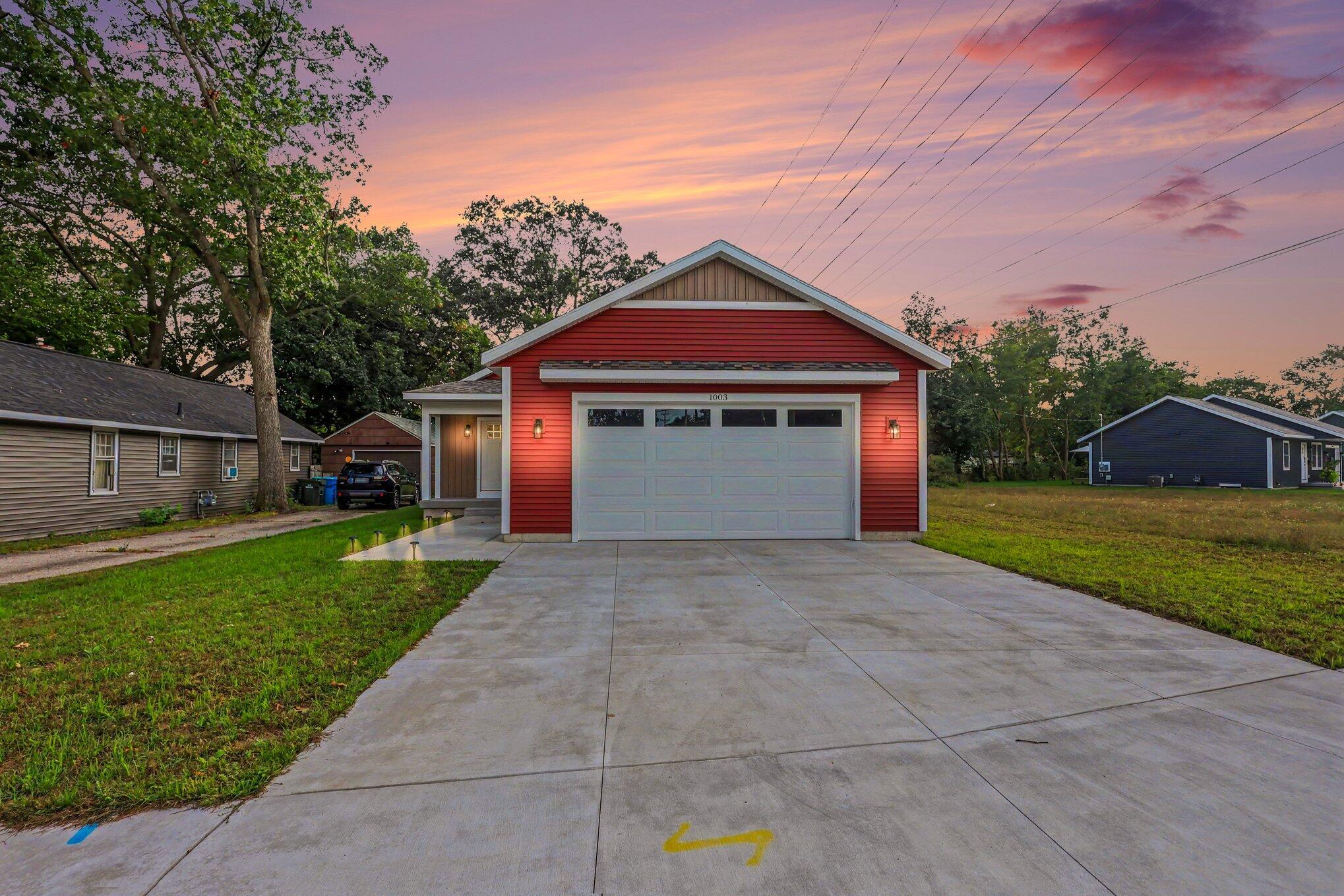 Muskegon MI, 1003 Ducey Avenue
