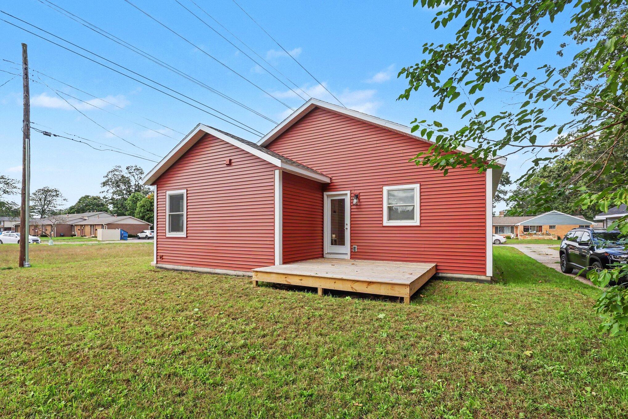 1003 Ducey Avenue Muskegon MI 49442
