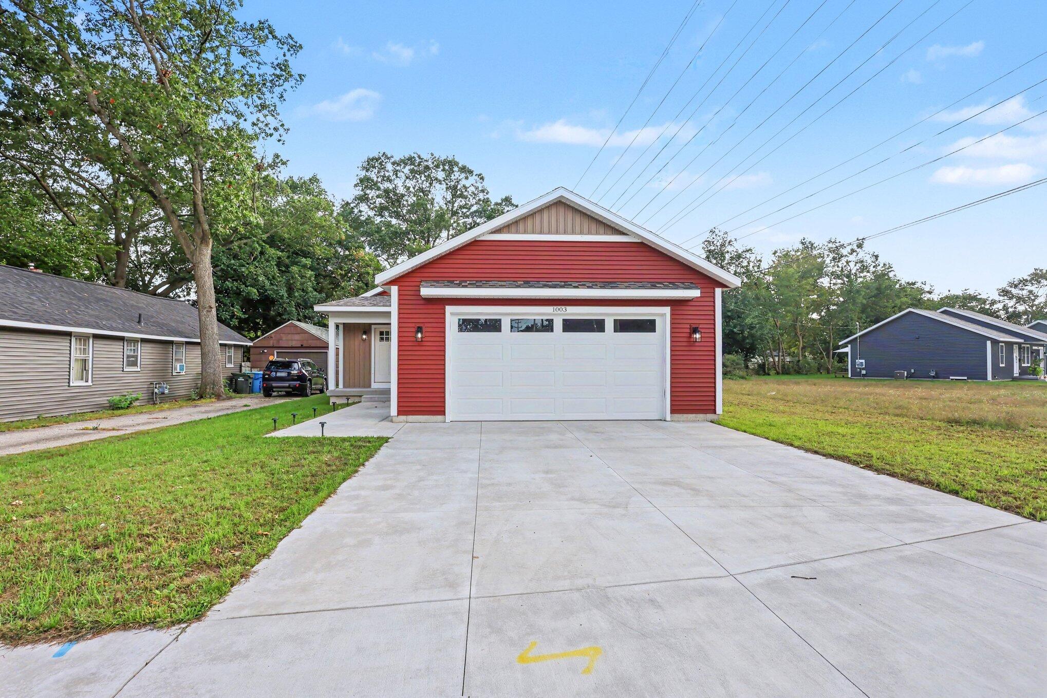 1003 Ducey Avenue Muskegon MI 49442