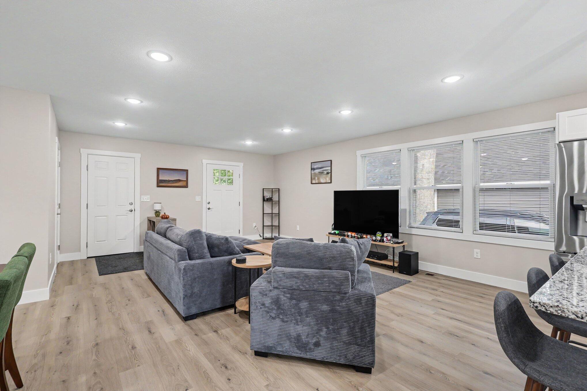 1003 Ducey Avenue Muskegon MI 49442