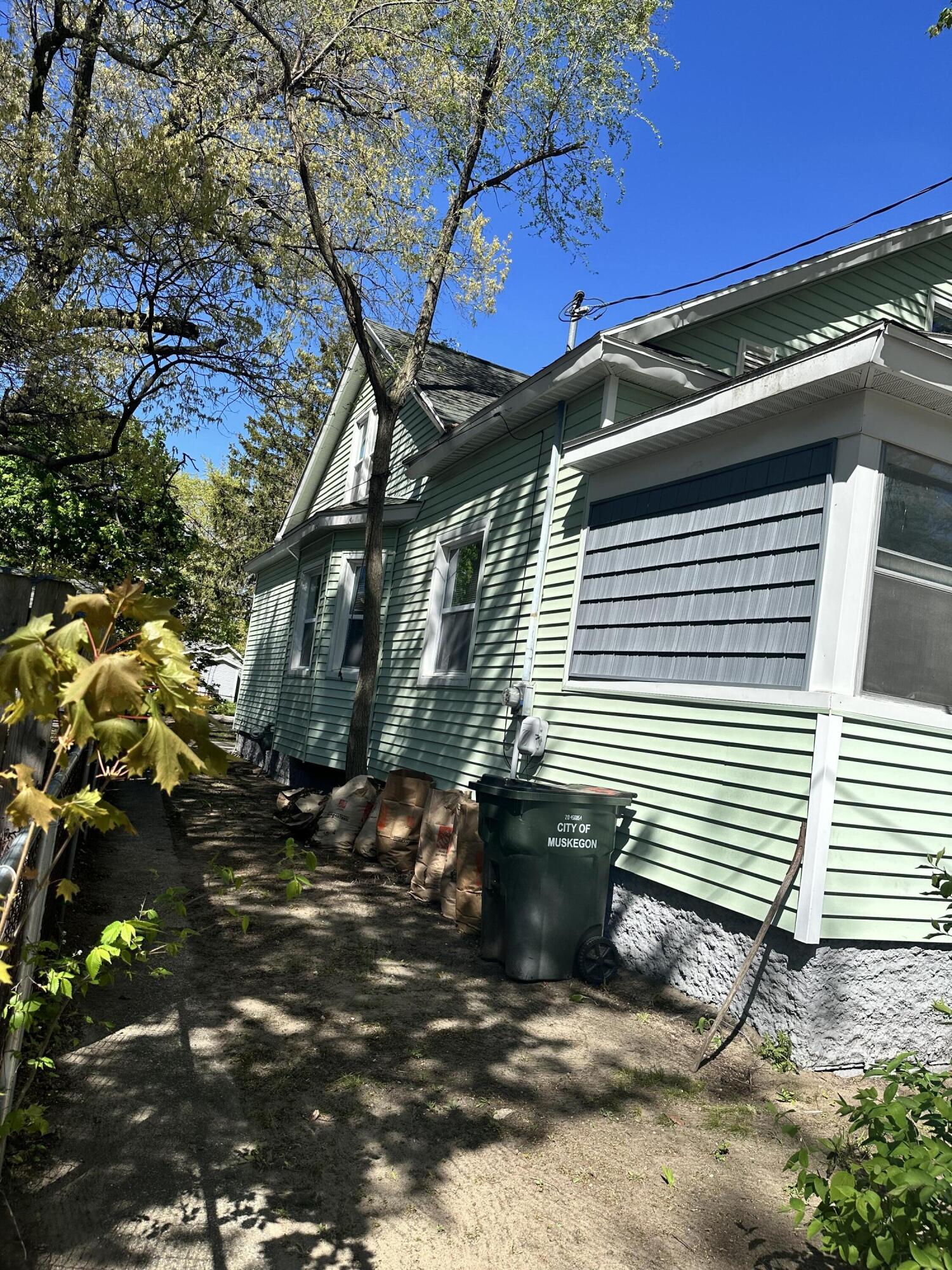 730 Hill Avenue Muskegon MI 49442