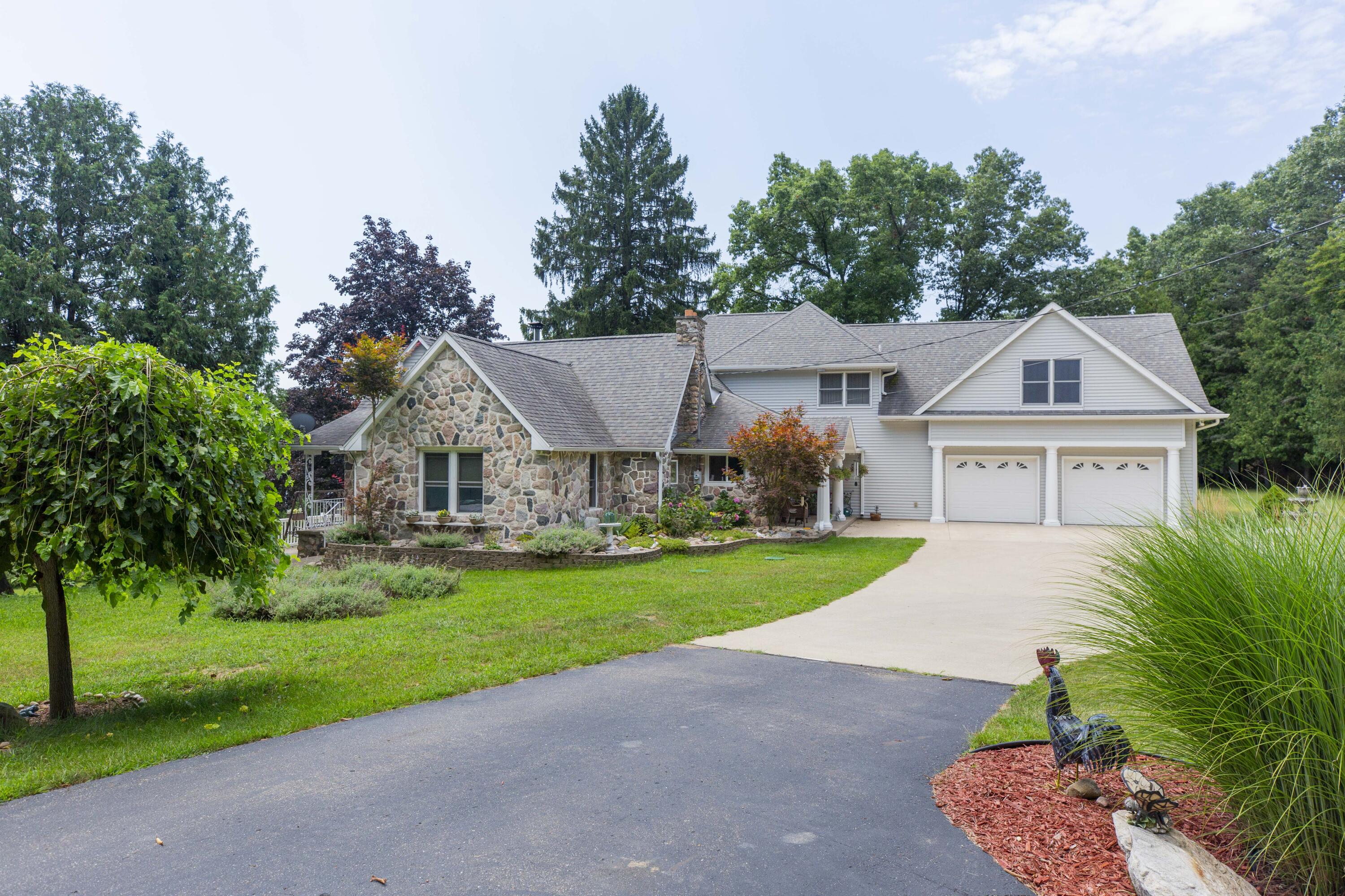 15797 Hillside Drive Vandalia MI 49095