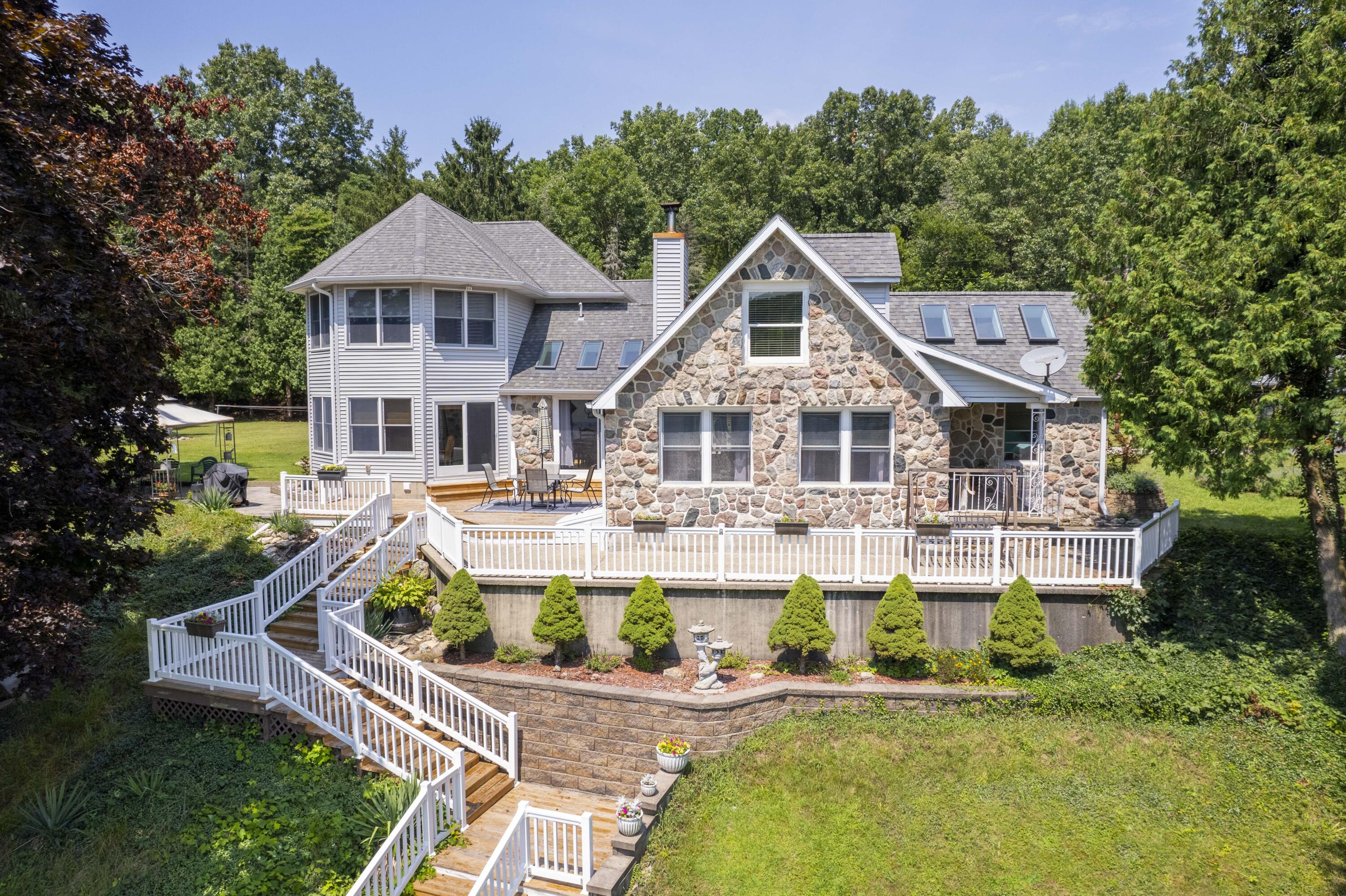 15797 Hillside Drive Vandalia MI 49095