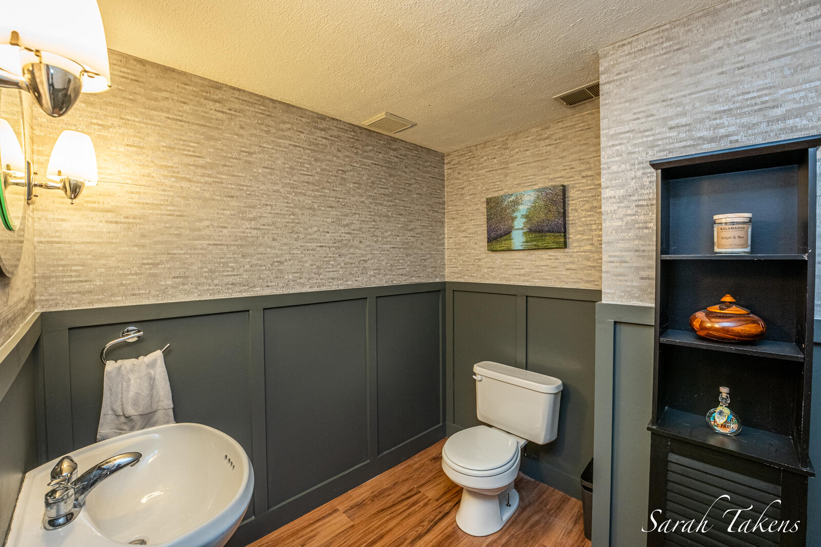 1106 Brookway Court Norton Shores MI 49441