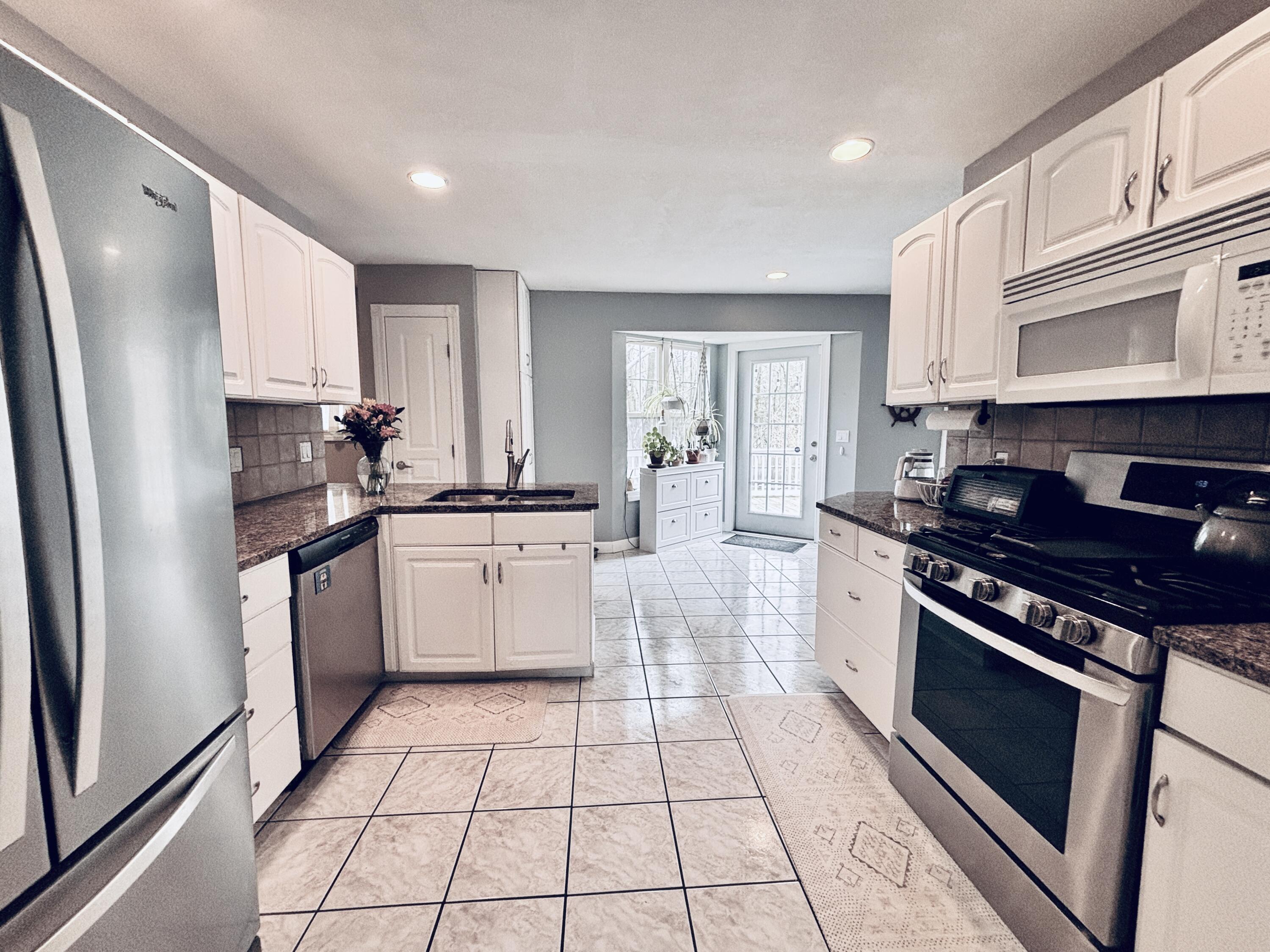 1106 Brookway Court Norton Shores MI 49441