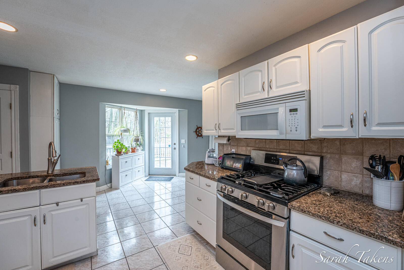 1106 Brookway Court Norton Shores MI 49441