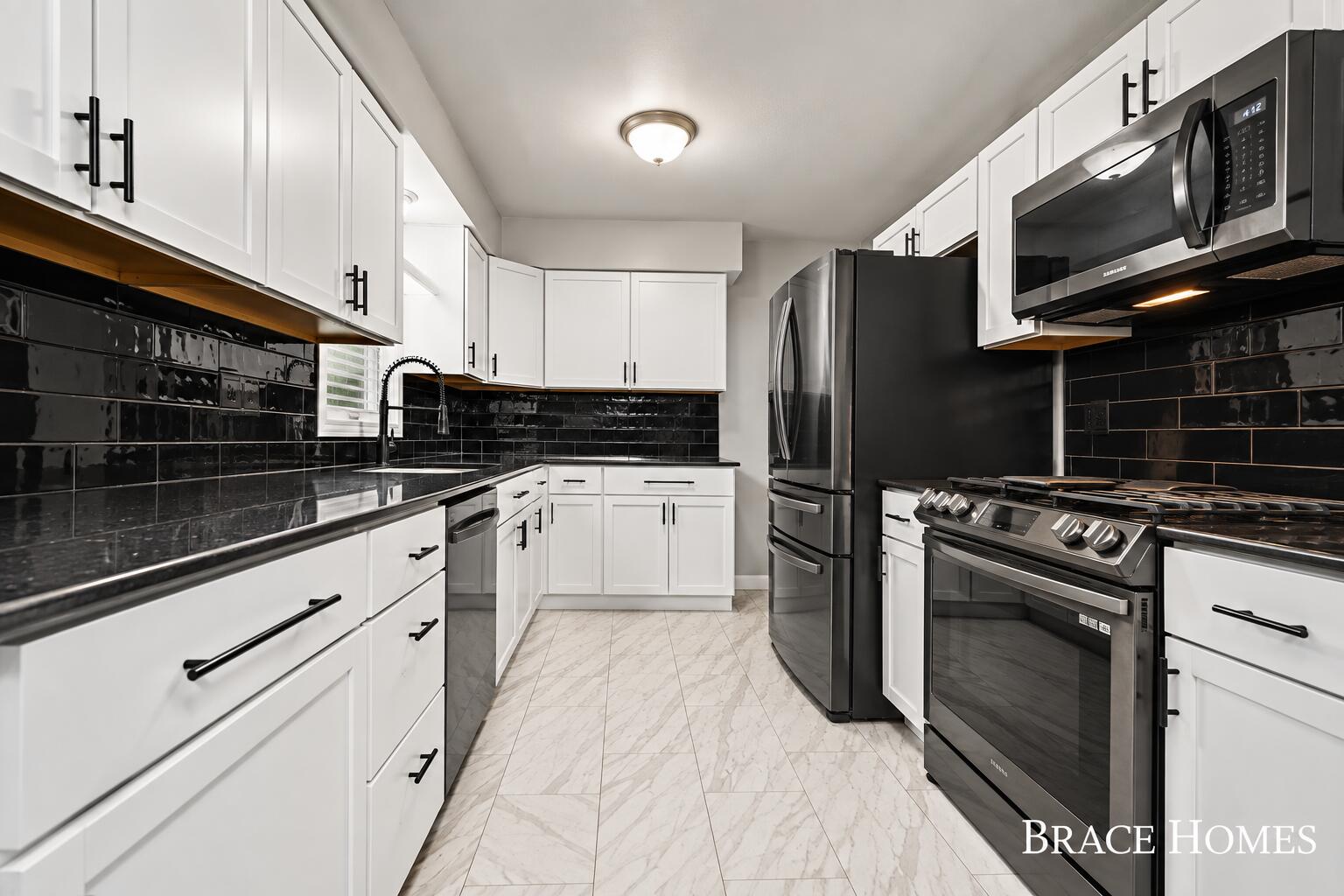 7575 Regal Avenue SE Grand Rapids MI 49548