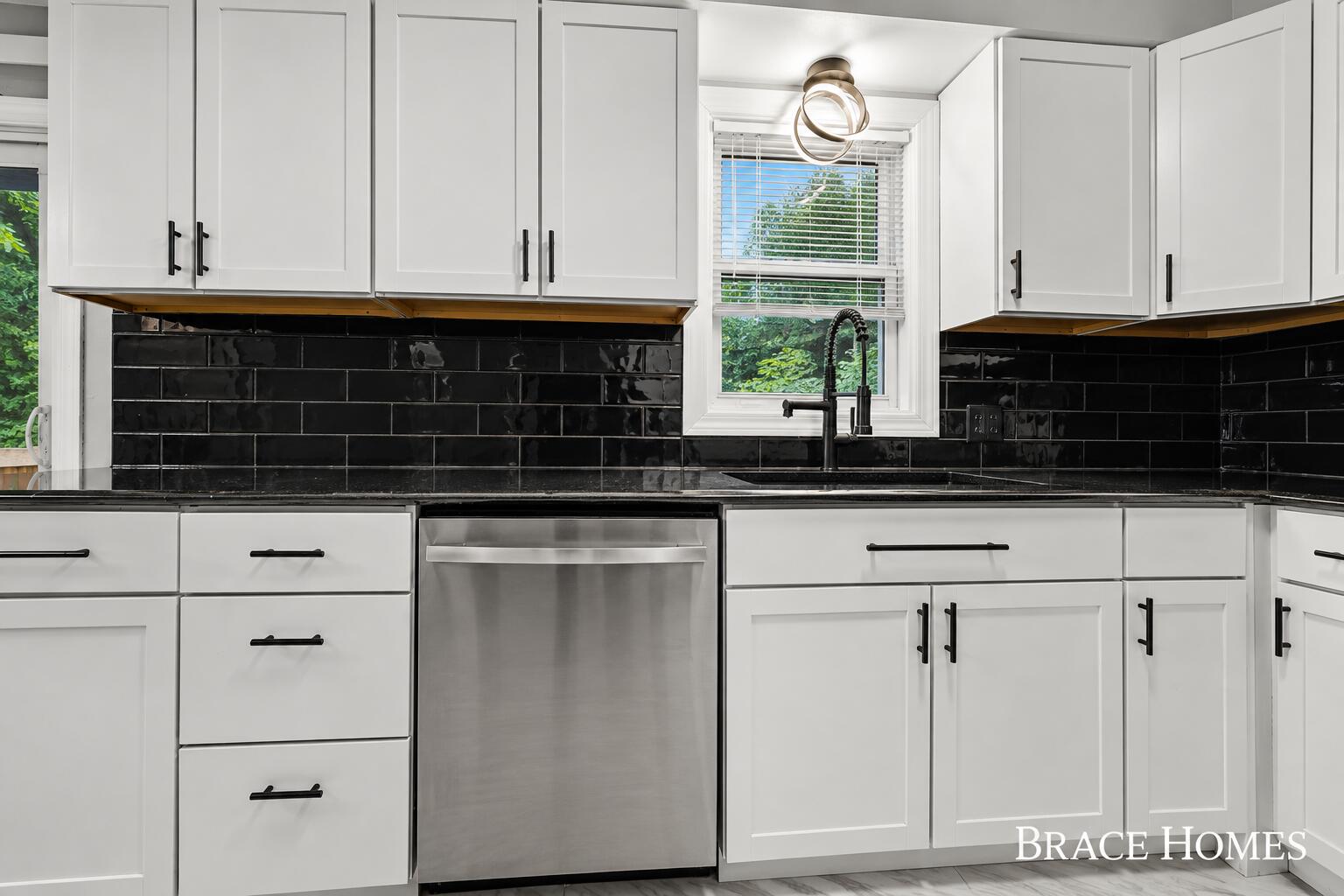 7575 Regal Avenue SE Grand Rapids MI 49548