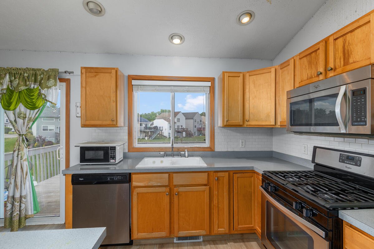 3711 Cedar Landing Drive SE Grand Rapids MI 49512