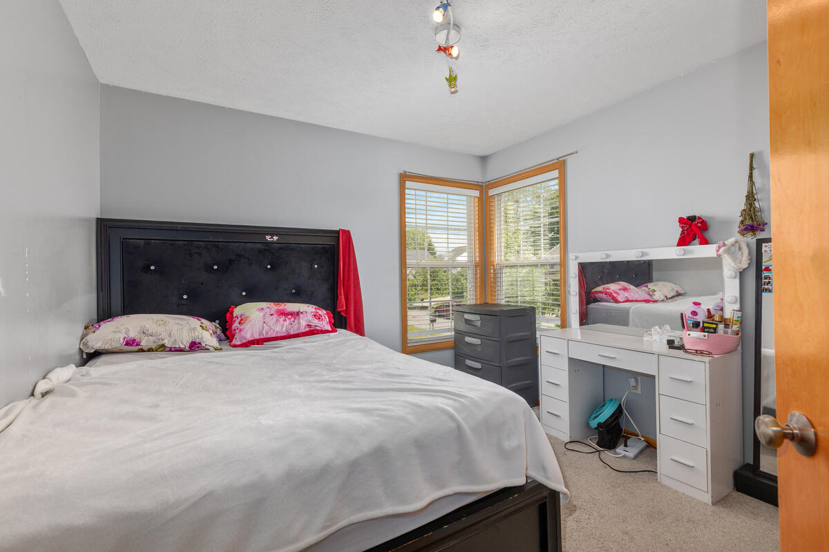 3711 Cedar Landing Drive SE Grand Rapids MI 49512