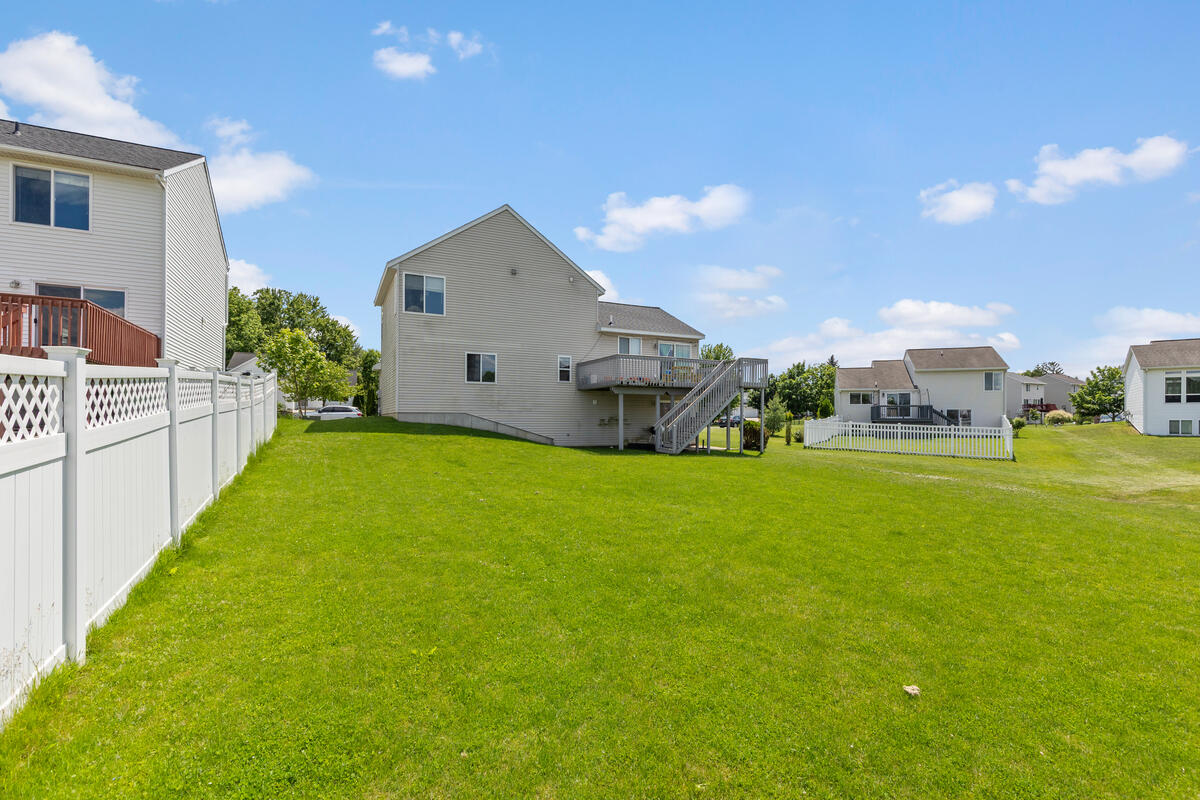 3711 Cedar Landing Drive SE Grand Rapids MI 49512