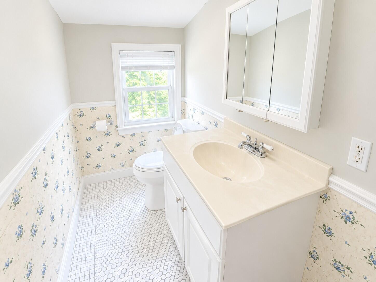 1822 Mayfair Drive NE Grand Rapids MI 49503