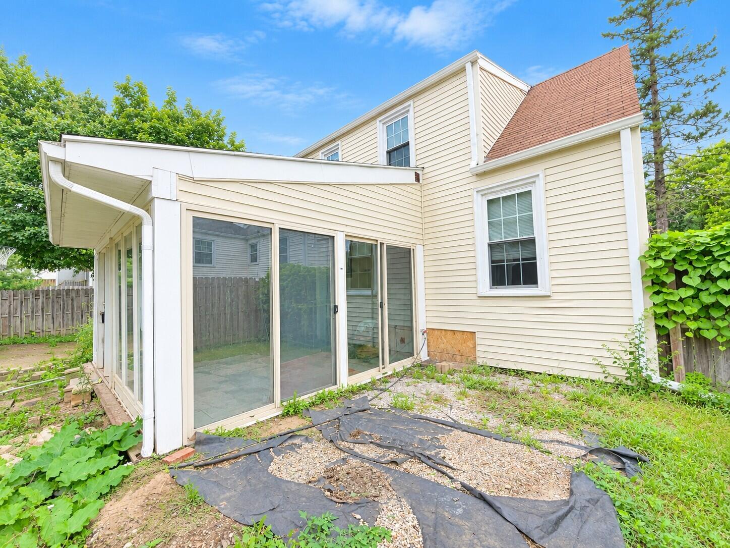 1822 Mayfair Drive NE Grand Rapids MI 49503