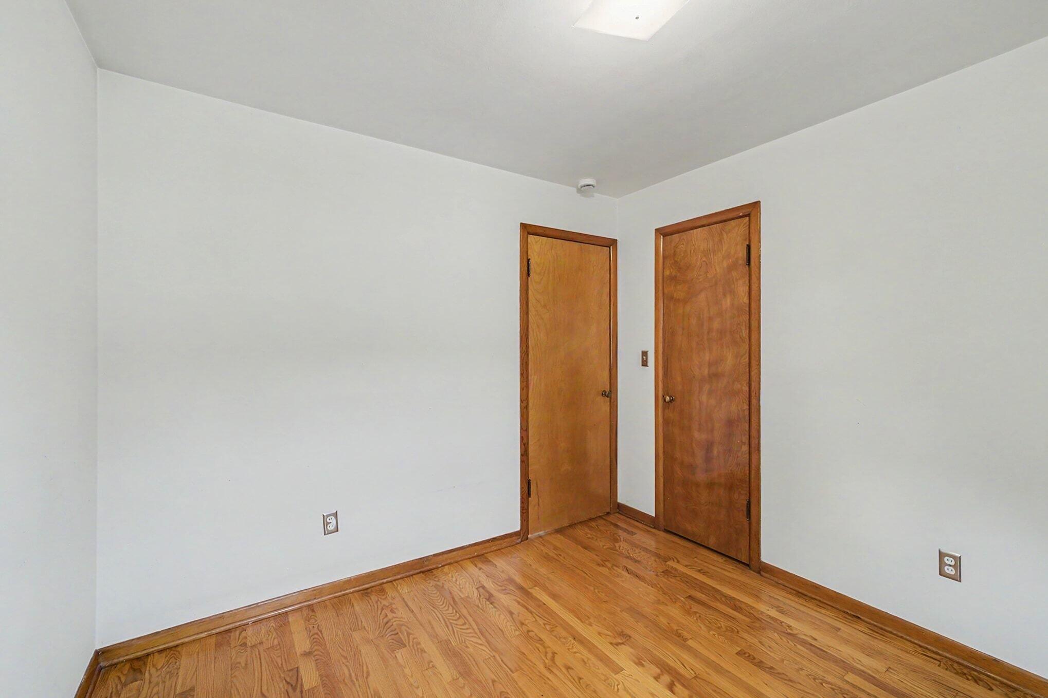 2162 Finsbury Lane NW Grand Rapids MI 49504