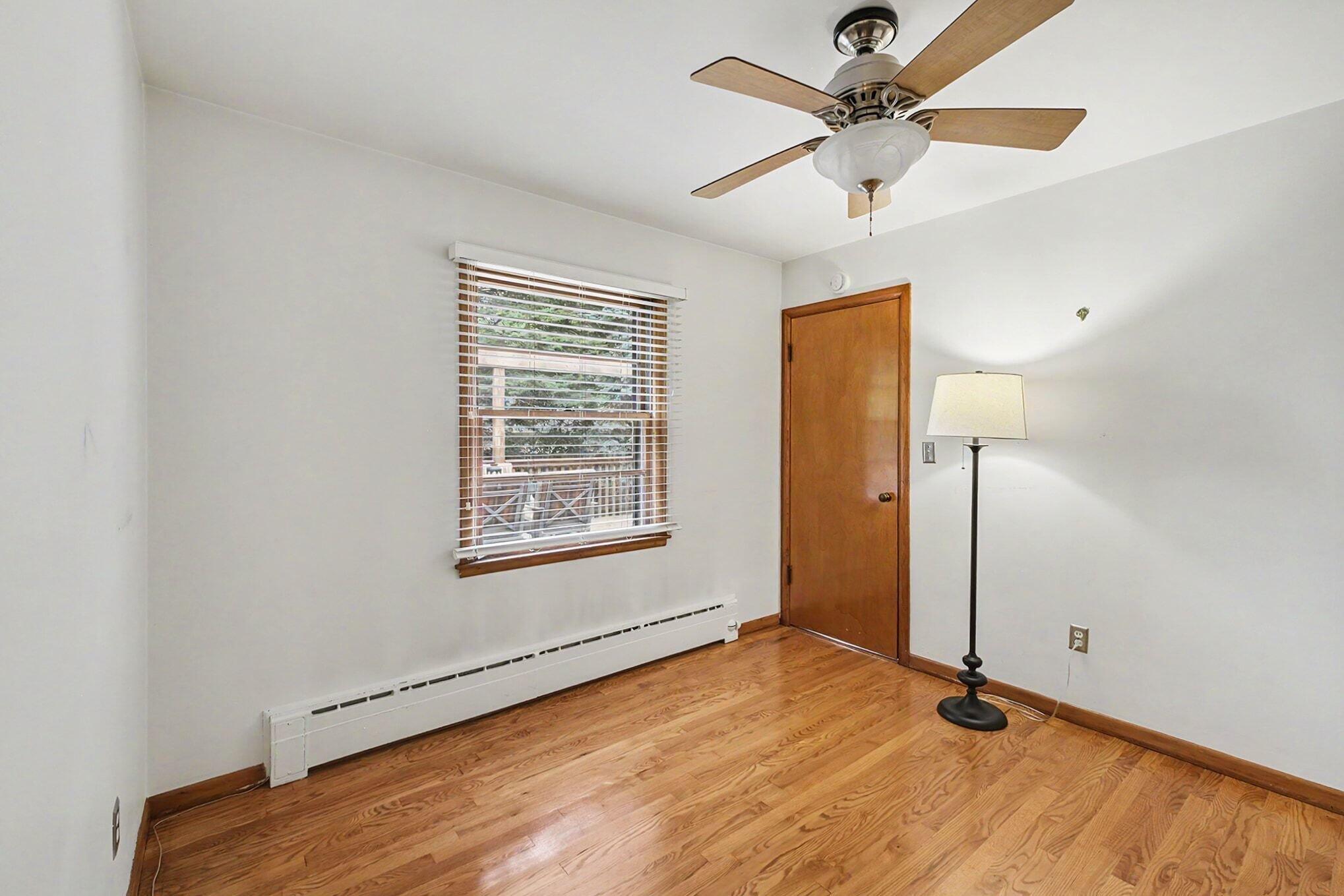 2162 Finsbury Lane NW Grand Rapids MI 49504