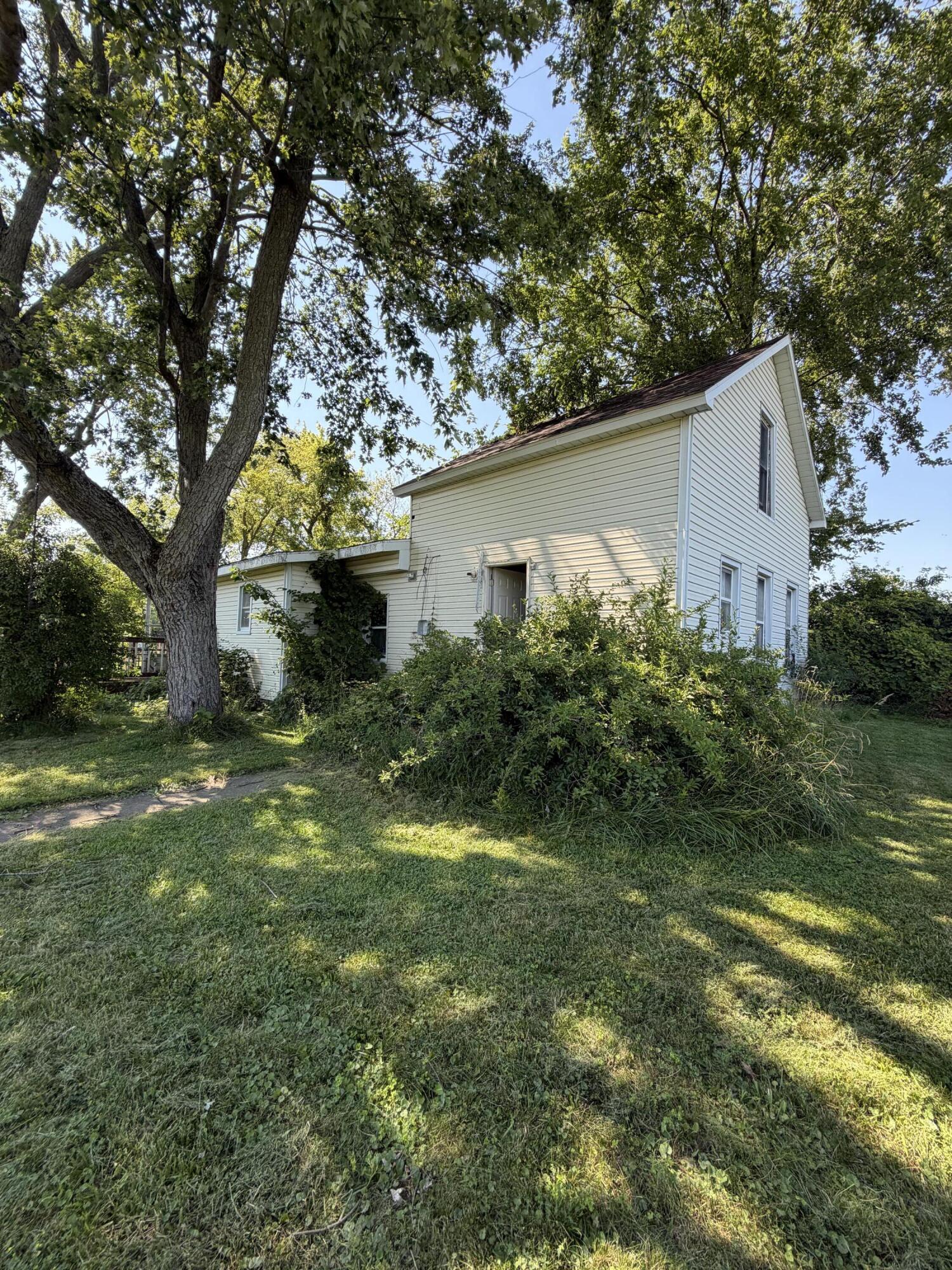 18268 Three Oaks Road Three Oaks MI 49128