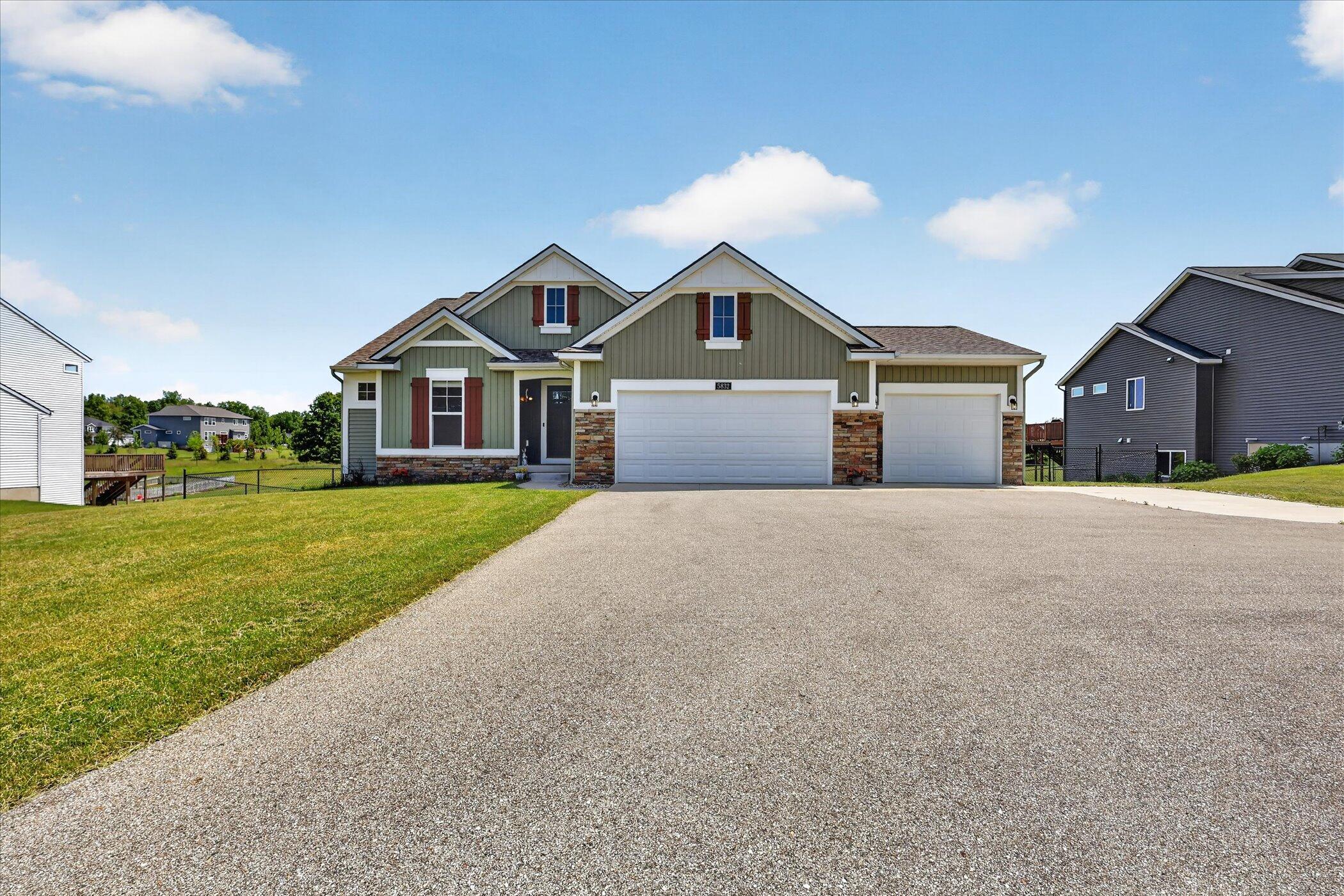 5832 Thornapple River Drive SE Grand Rapids MI 49512