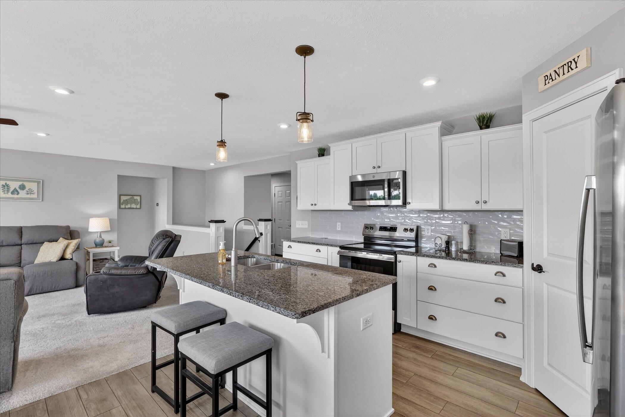 5832 Thornapple River Drive SE Grand Rapids MI 49512