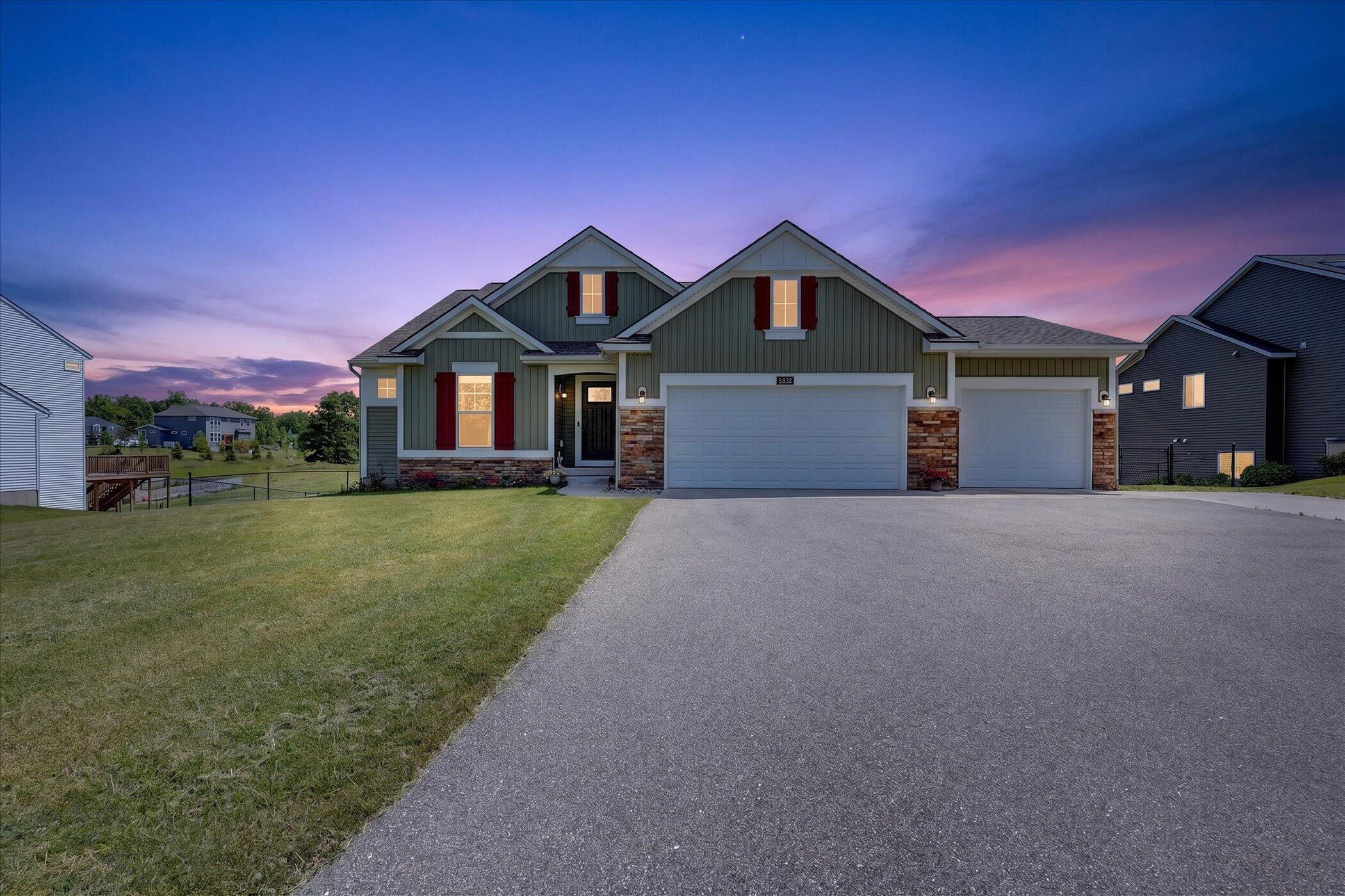 5832 Thornapple River Drive SE Grand Rapids MI 49512