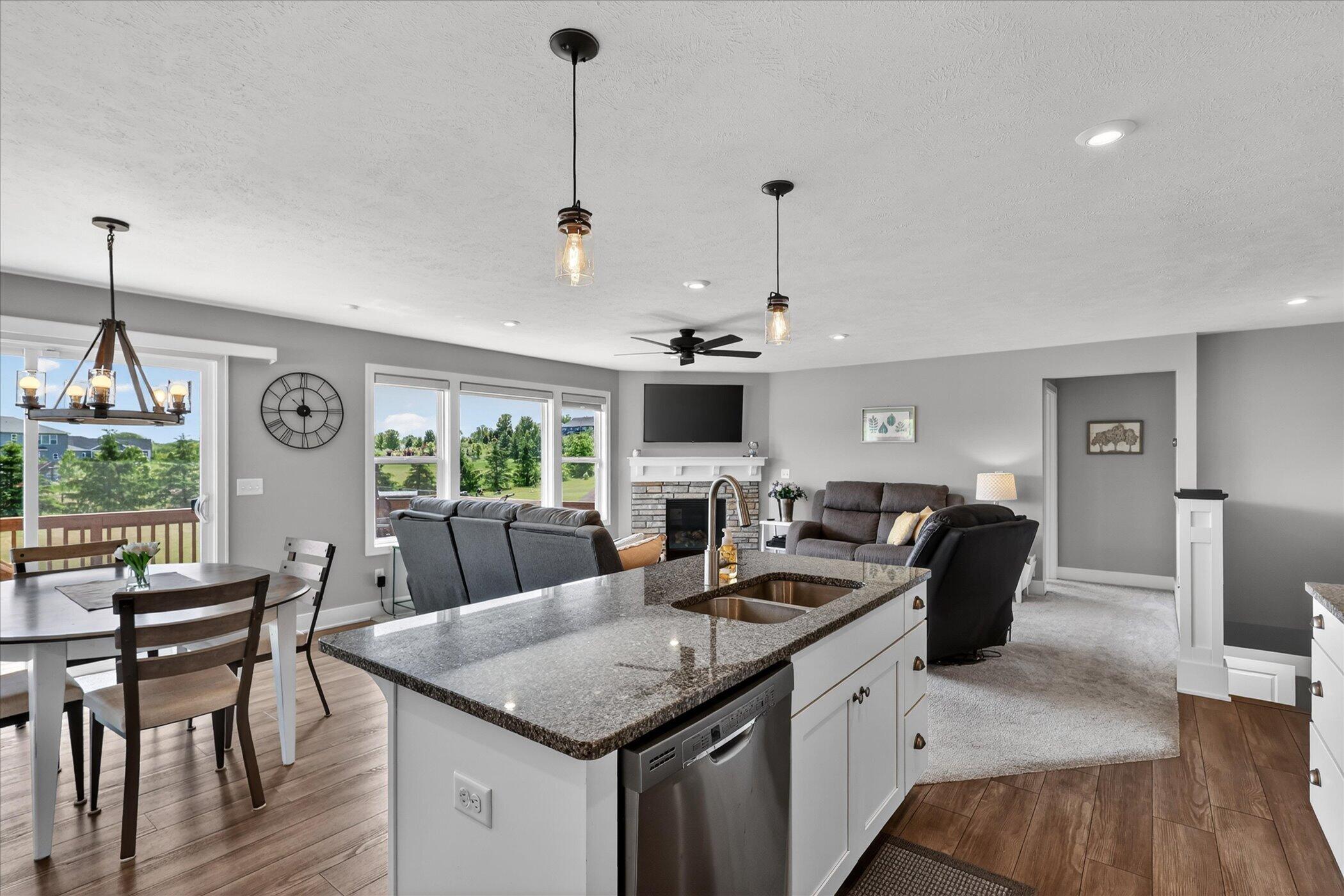 5832 Thornapple River Drive SE Grand Rapids MI 49512