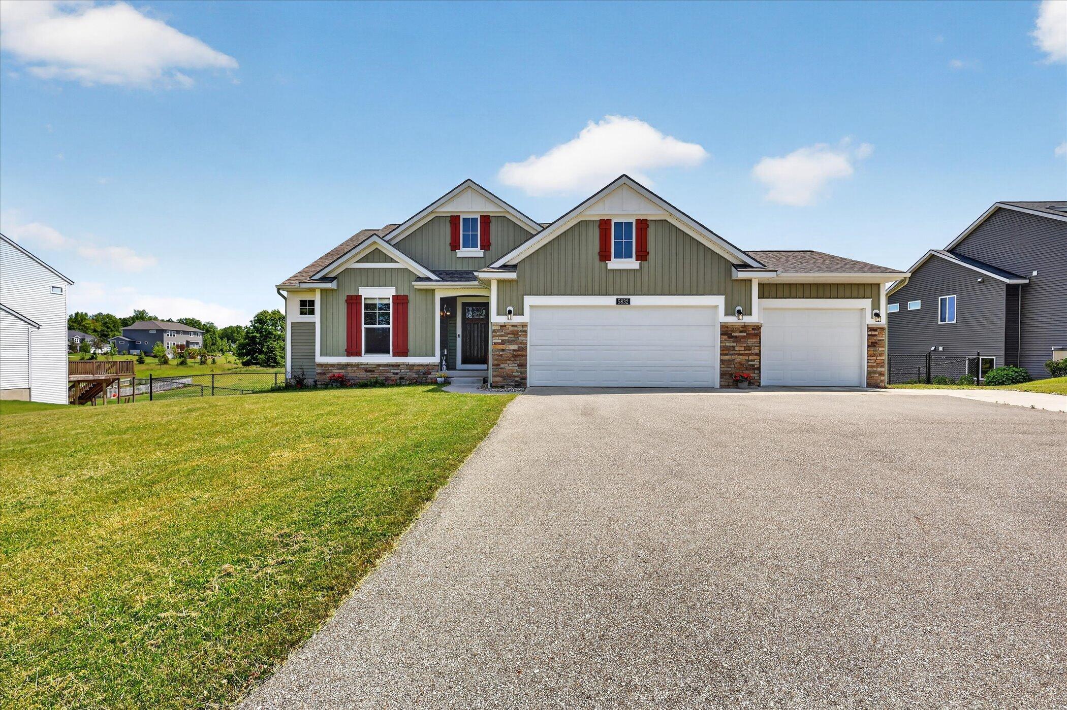 5832 Thornapple River Drive SE Grand Rapids MI 49512
