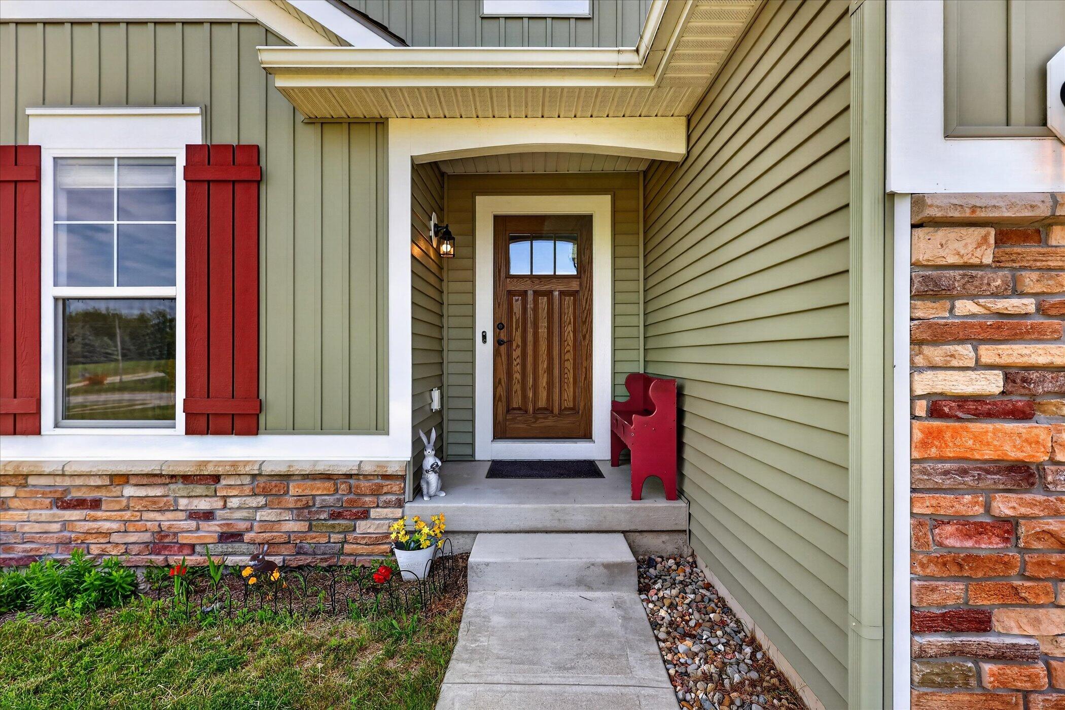 5832 Thornapple River Drive SE Grand Rapids MI 49512