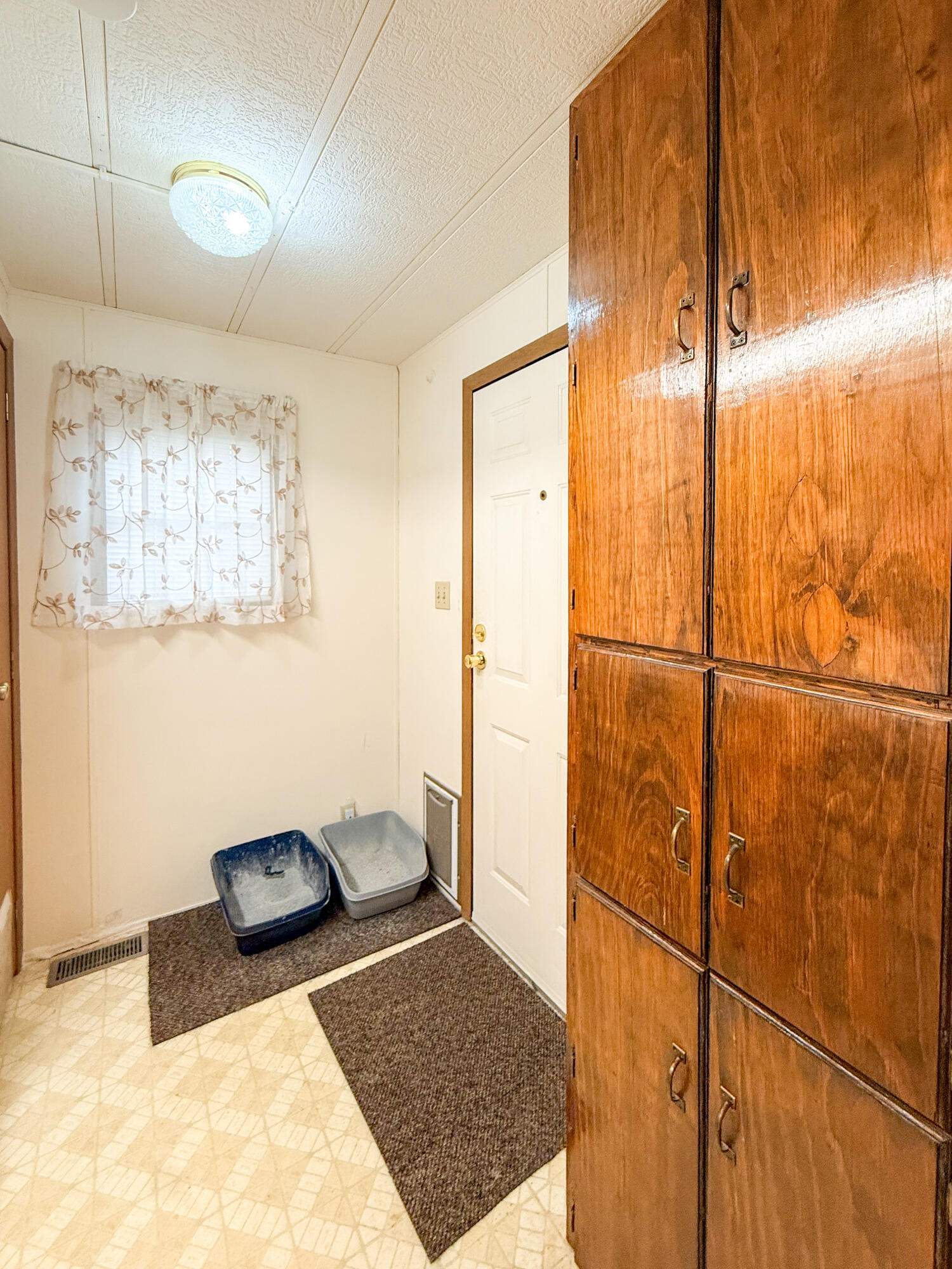 81 Cherry Court Muskegon MI 49445