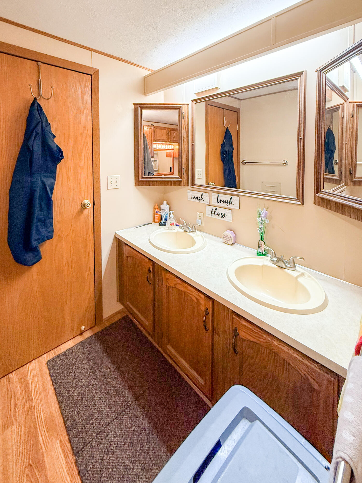 81 Cherry Court Muskegon MI 49445