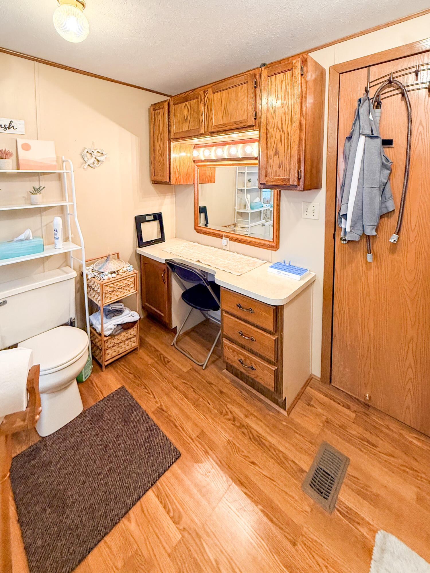 81 Cherry Court Muskegon MI 49445