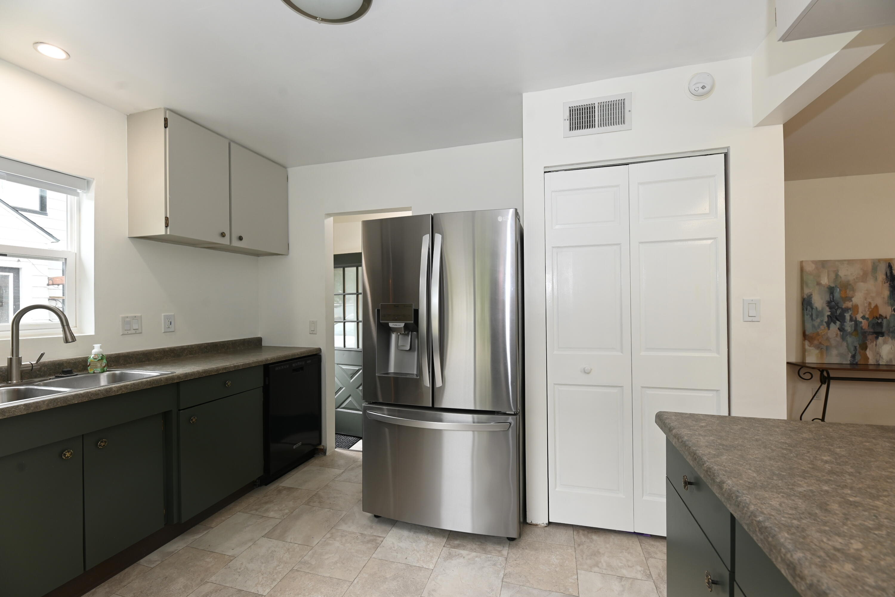940 Grant Avenue Grand Haven MI 49417