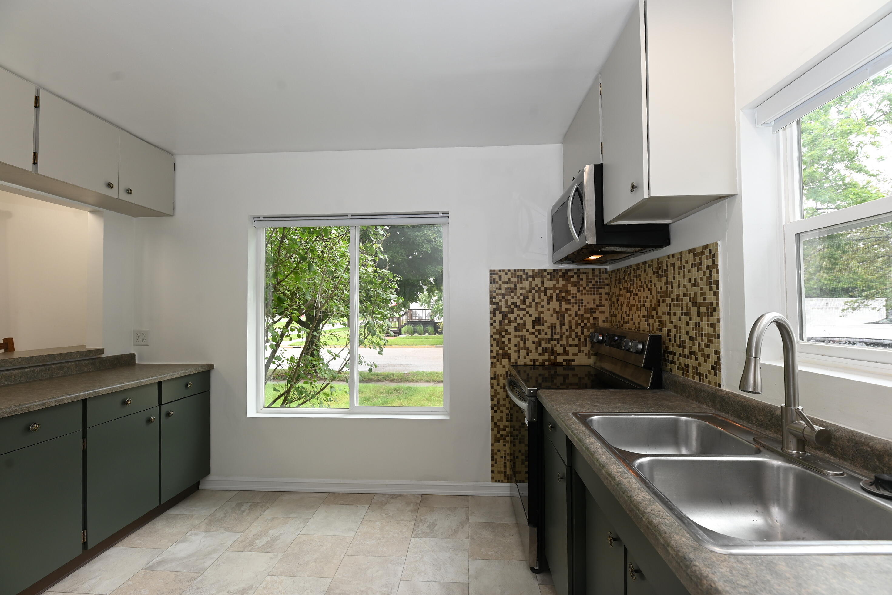 940 Grant Avenue Grand Haven MI 49417