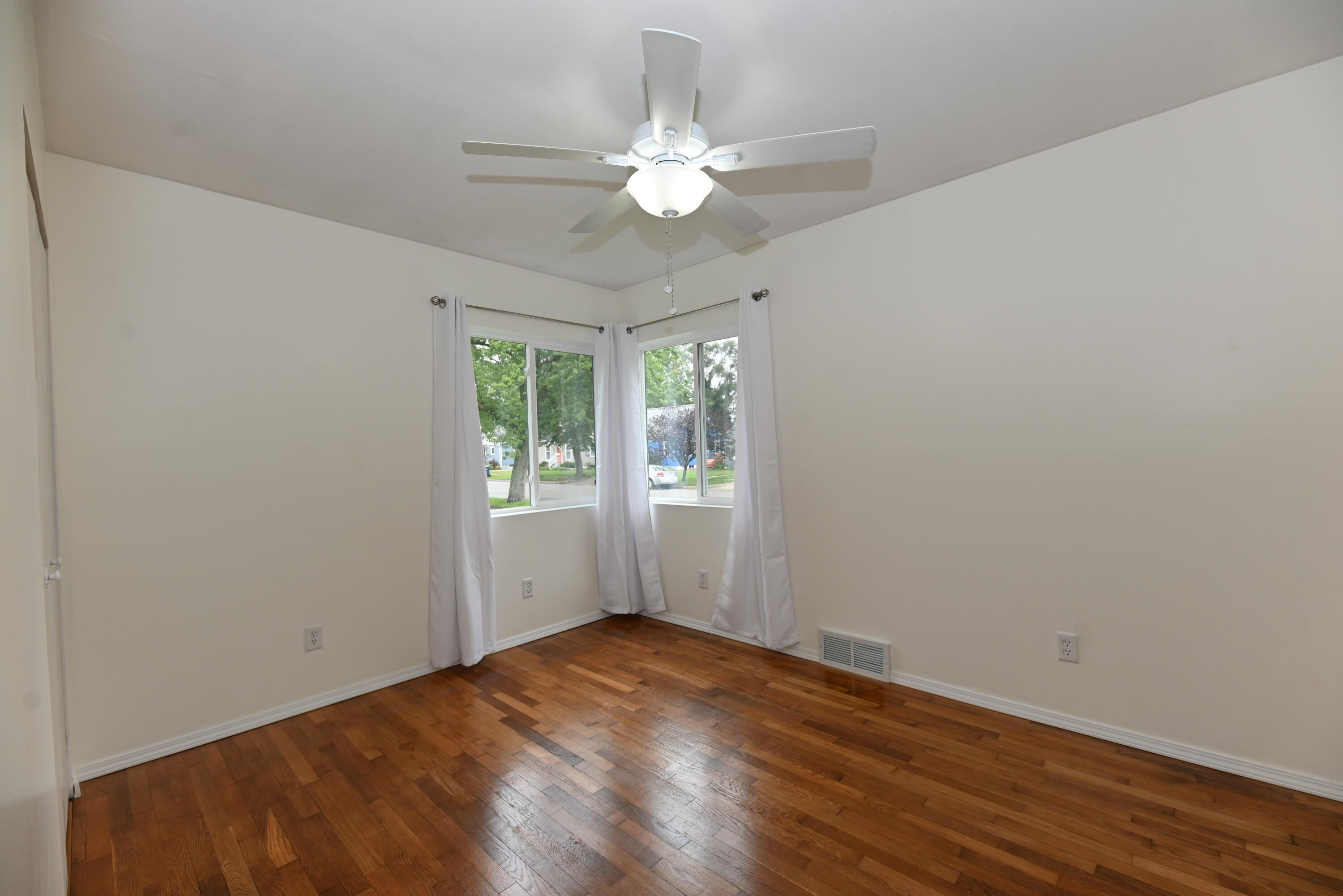 940 Grant Avenue Grand Haven MI 49417