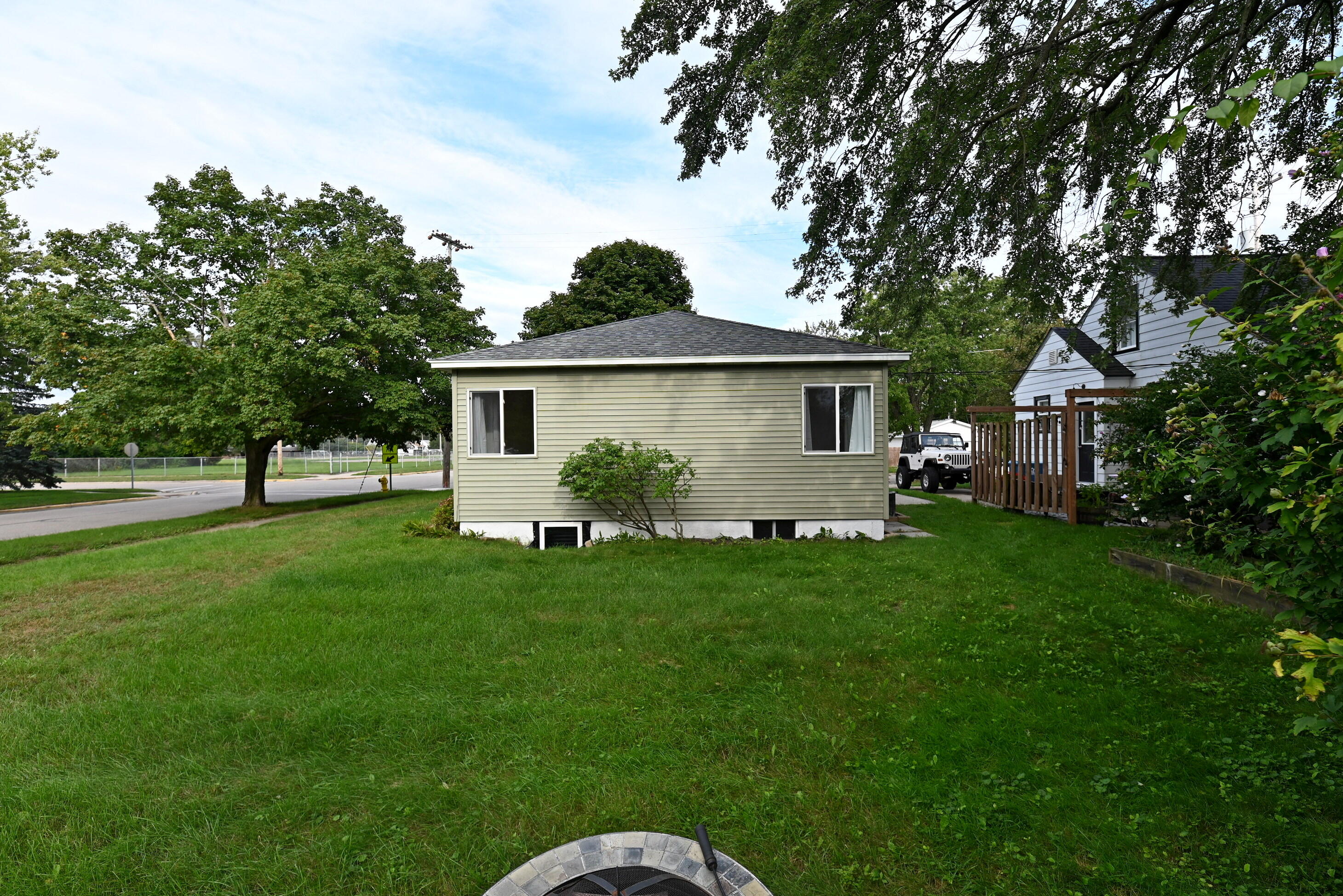 940 Grant Avenue Grand Haven MI 49417