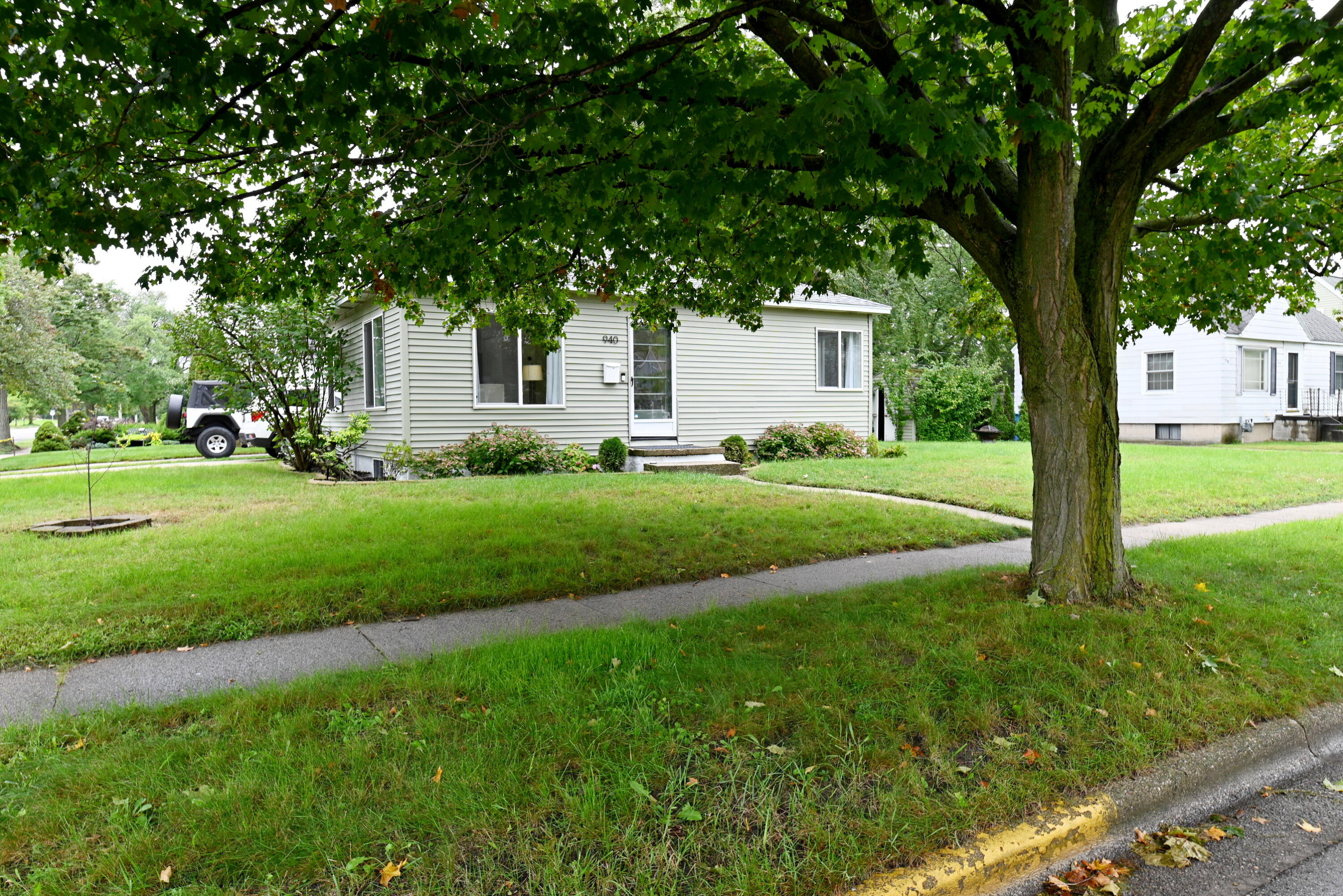 940 Grant Avenue Grand Haven MI 49417