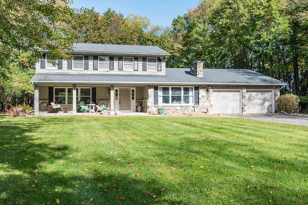 5827 Jacille Avenue Kalamazoo MI 49048