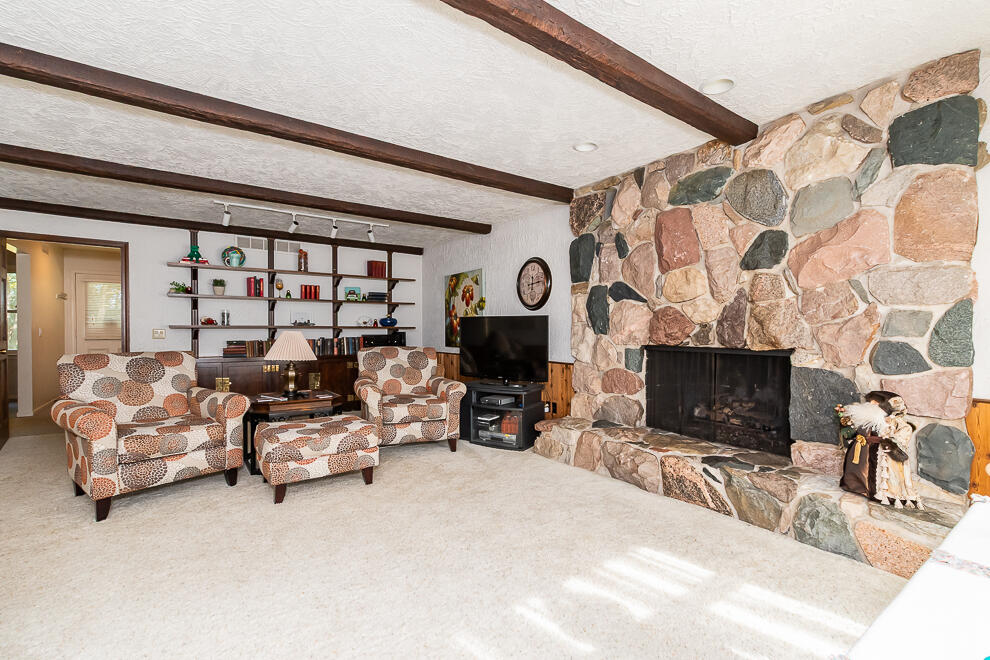 5827 Jacille Avenue Kalamazoo MI 49048