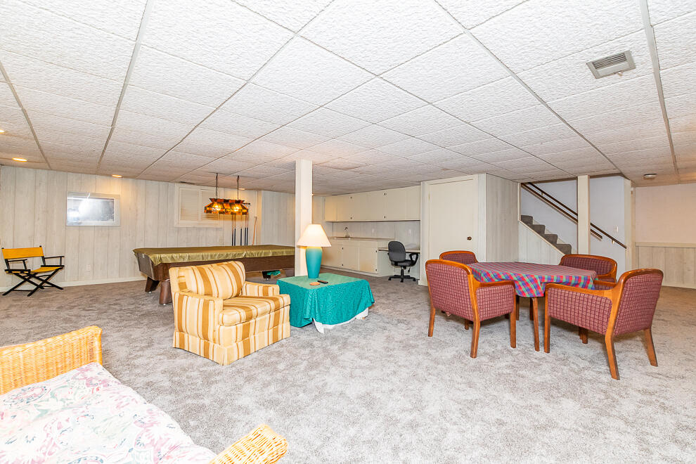 5827 Jacille Avenue Kalamazoo MI 49048