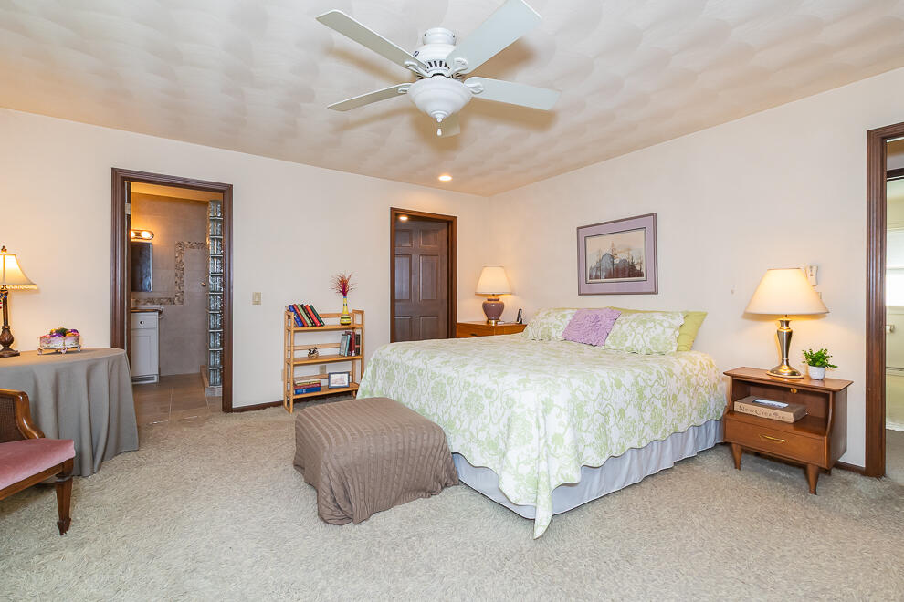 5827 Jacille Avenue Kalamazoo MI 49048