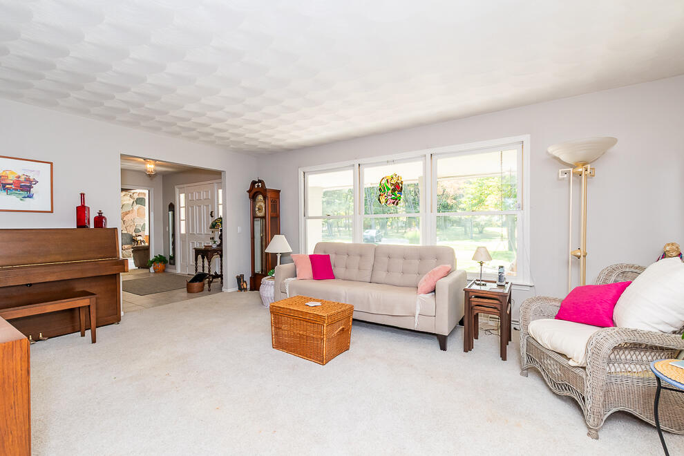 5827 Jacille Avenue Kalamazoo MI 49048