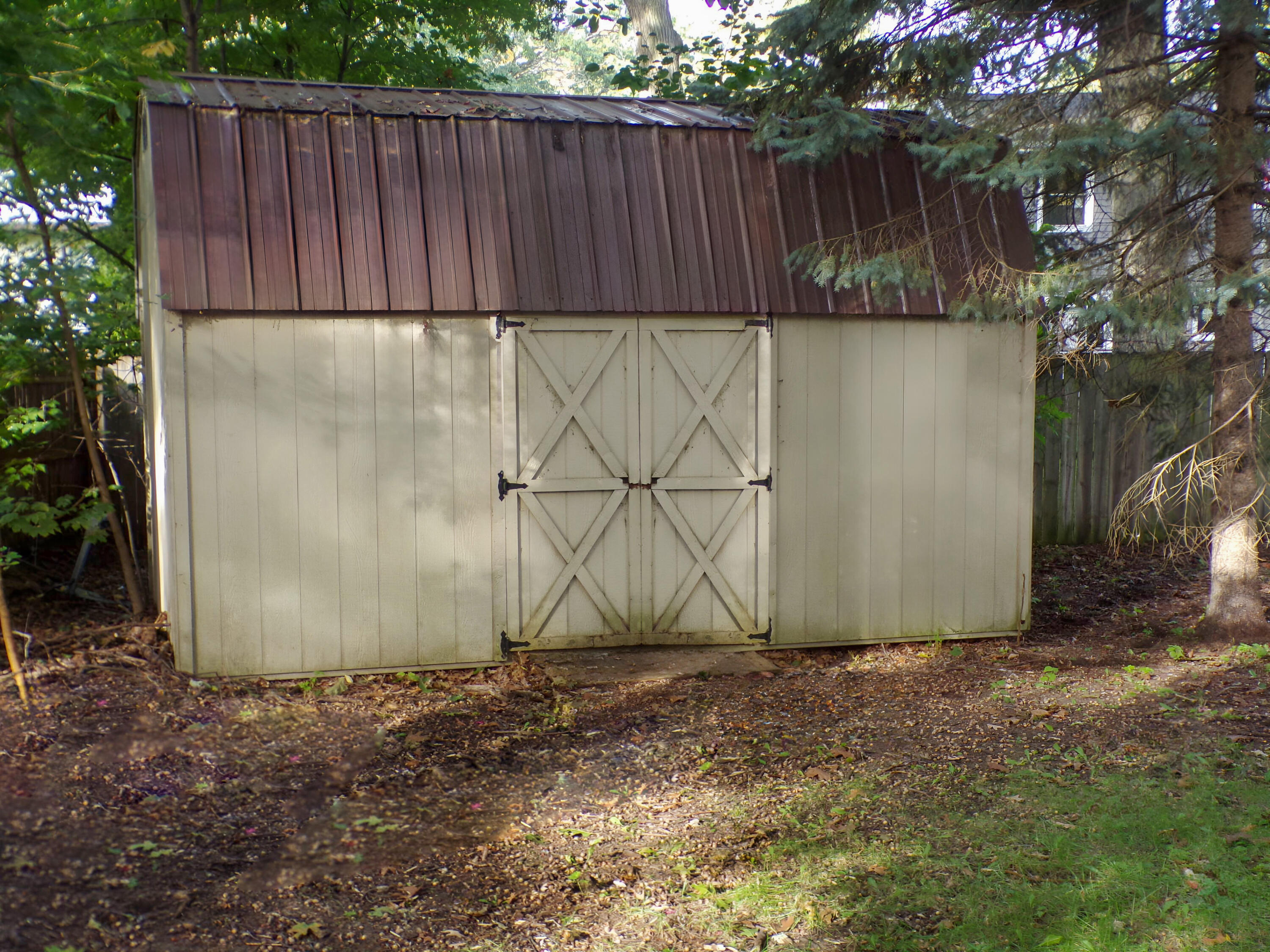 1301 Linden Drive Muskegon MI 49445