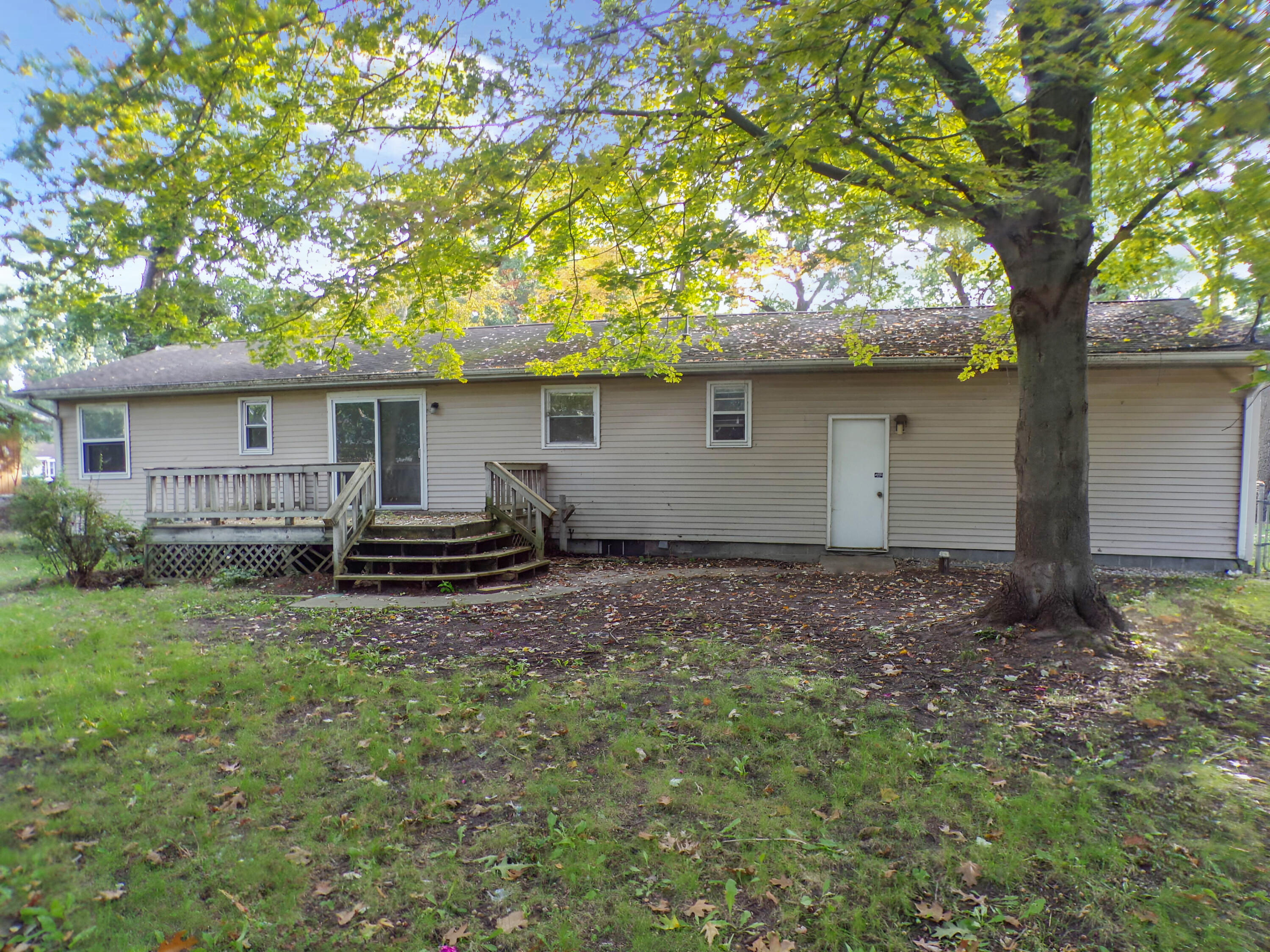 1301 Linden Drive Muskegon MI 49445