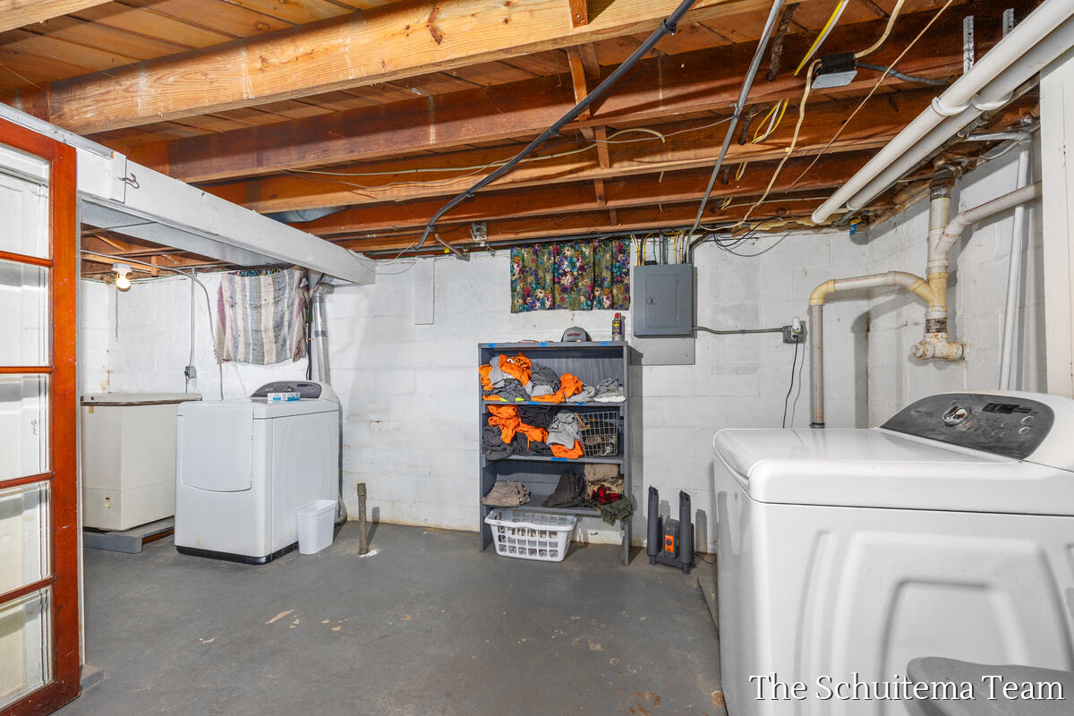 640 E 11th Street Holland MI 49423