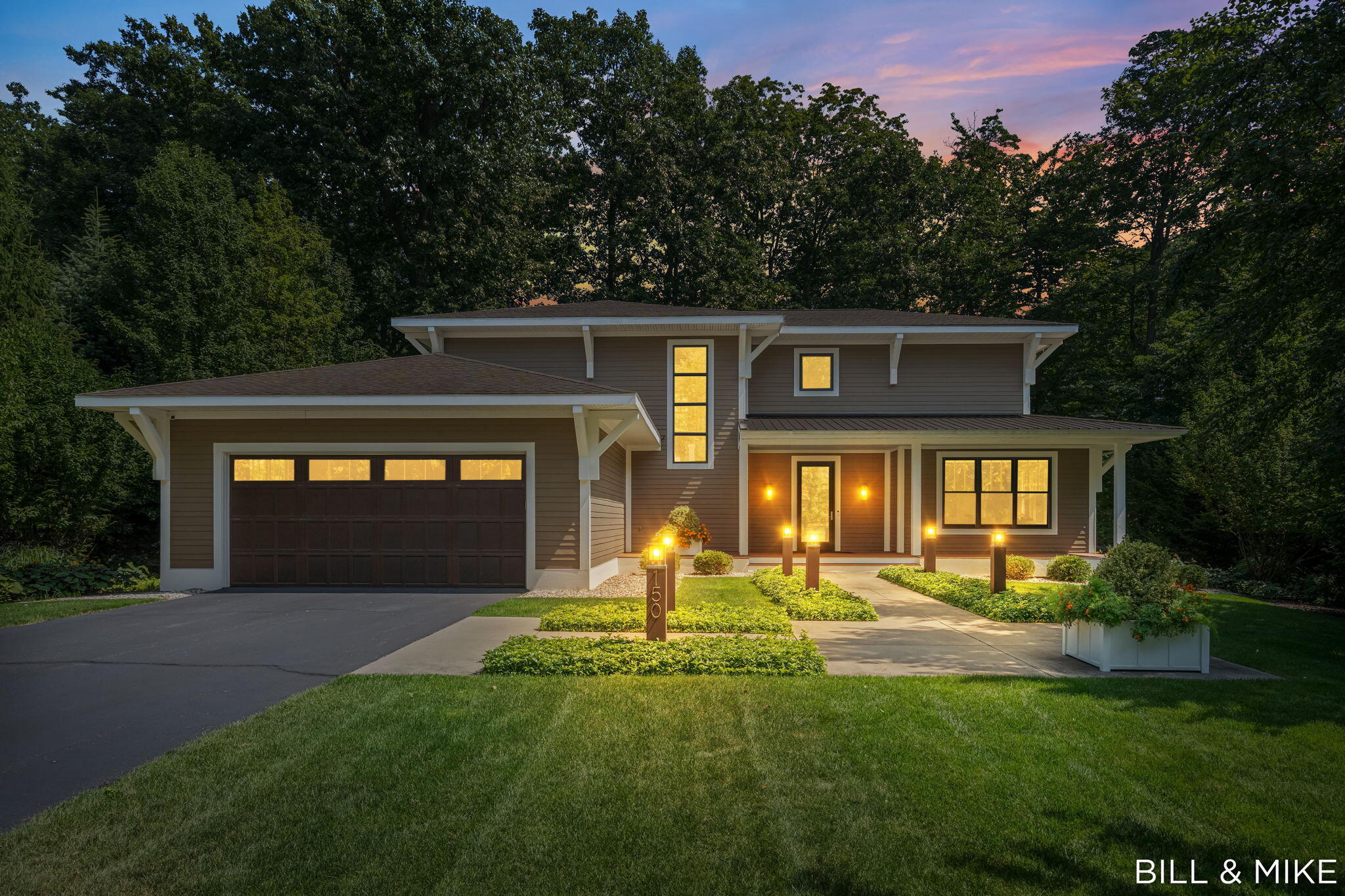 150 W Shore Woods Douglas MI 49406