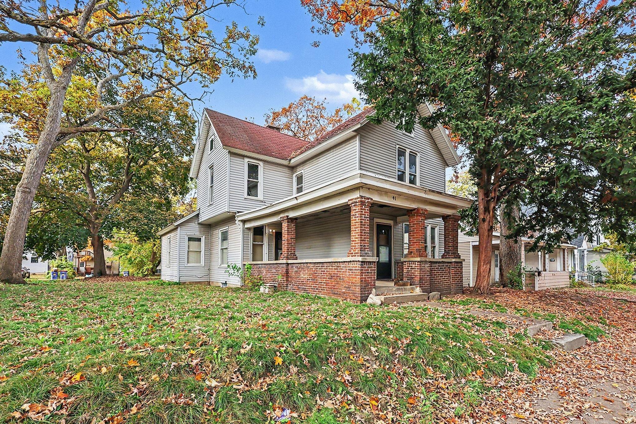 41 SW Gold Avenue SW Grand Rapids MI 49504